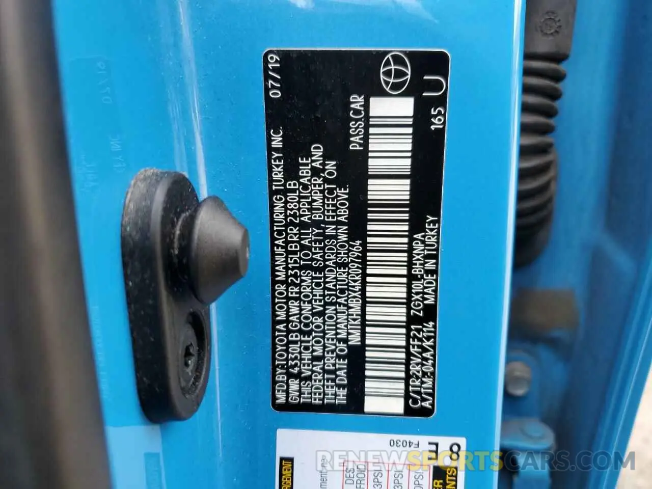 15 Photograph of a damaged car NMTKHMBX4KR097964 TOYOTA C-HR 2019