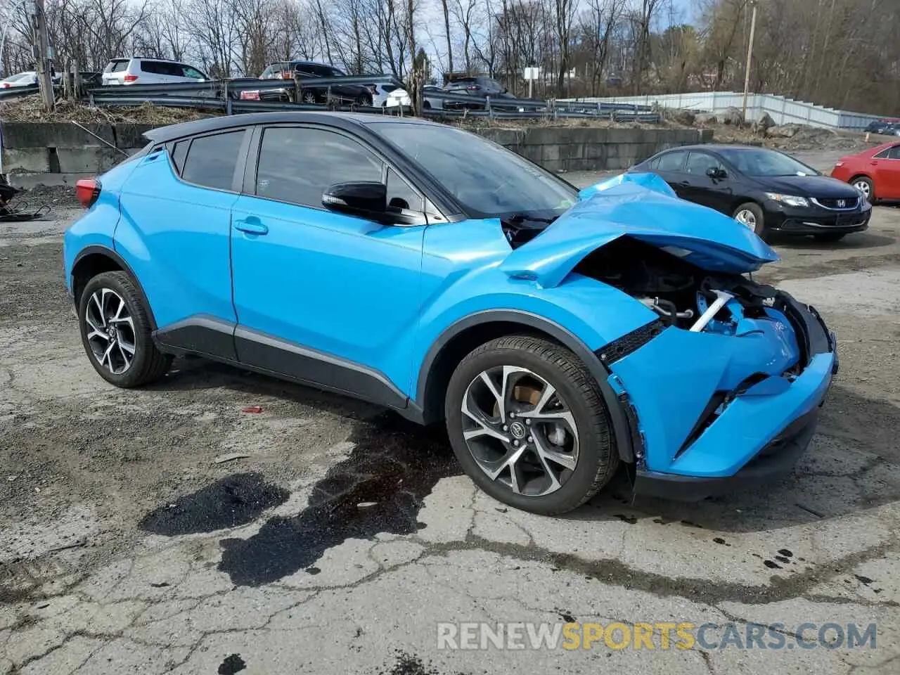 4 Photograph of a damaged car NMTKHMBX4KR097964 TOYOTA C-HR 2019