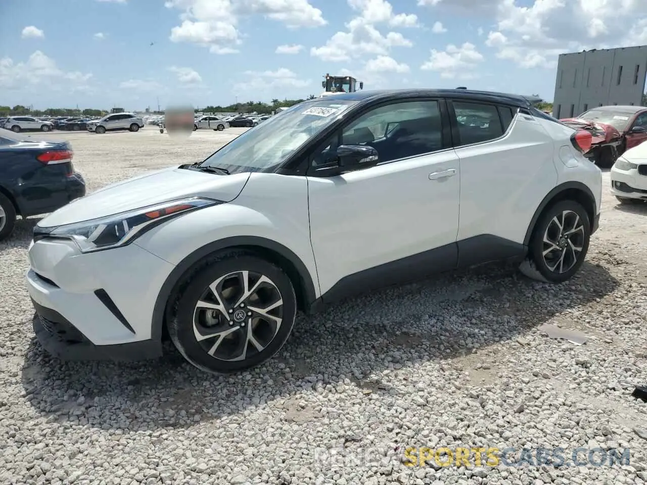1 Photograph of a damaged car NMTKHMBX4KR100572 TOYOTA C-HR 2019