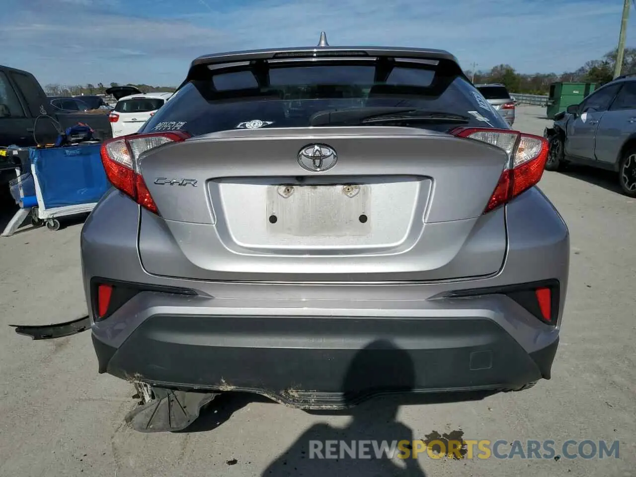 6 Photograph of a damaged car NMTKHMBX4KR101480 TOYOTA C-HR 2019