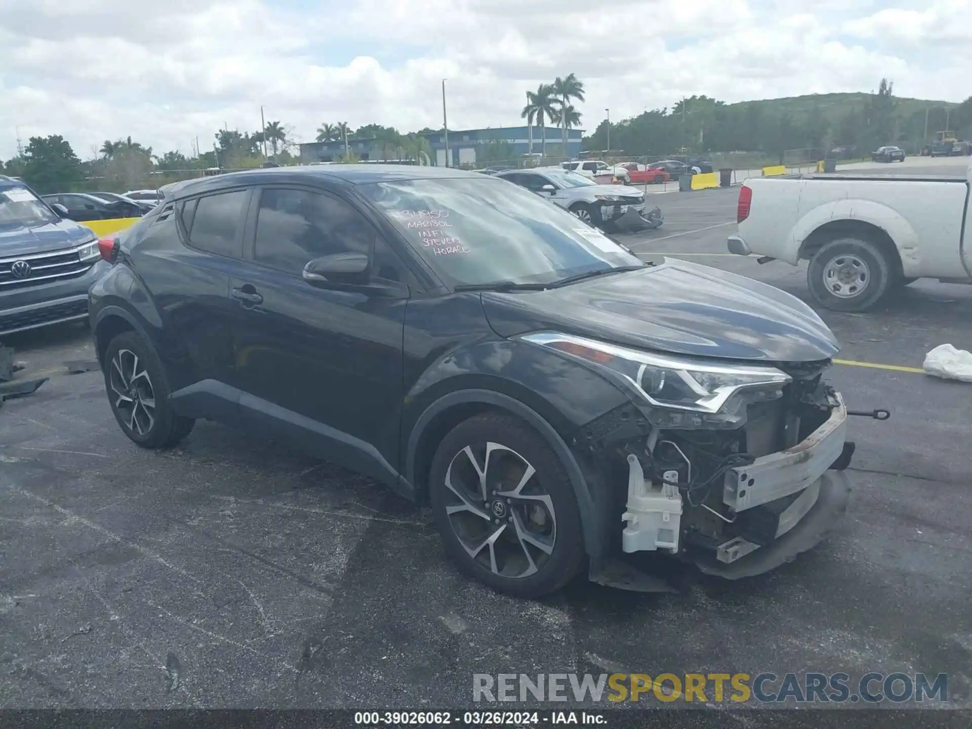 1 Photograph of a damaged car NMTKHMBX5KR069445 TOYOTA C-HR 2019