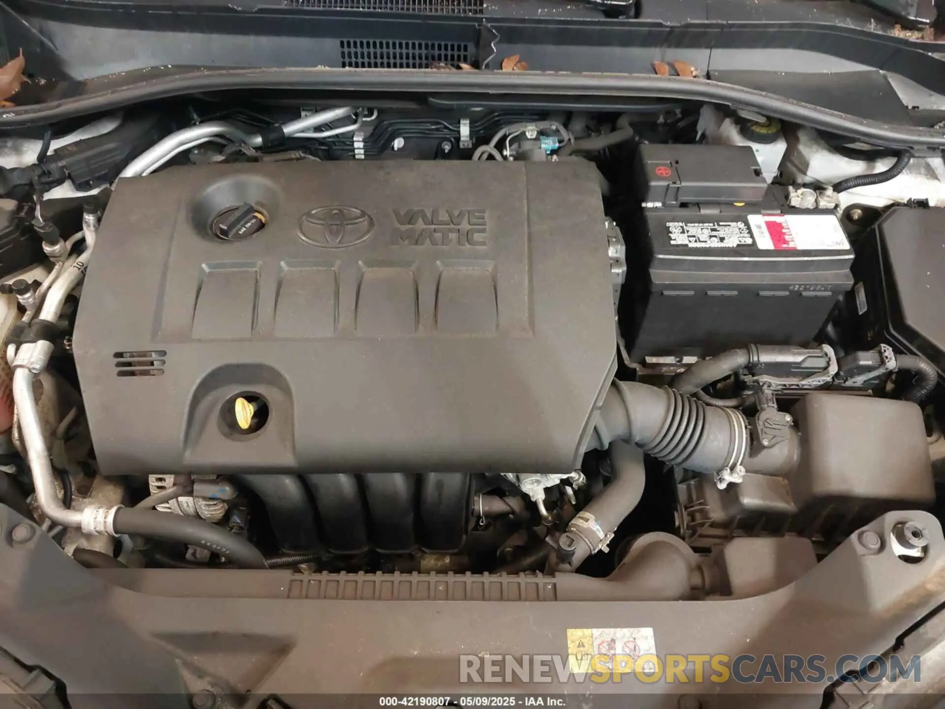 10 Photograph of a damaged car NMTKHMBX5KR073091 TOYOTA C-HR 2019