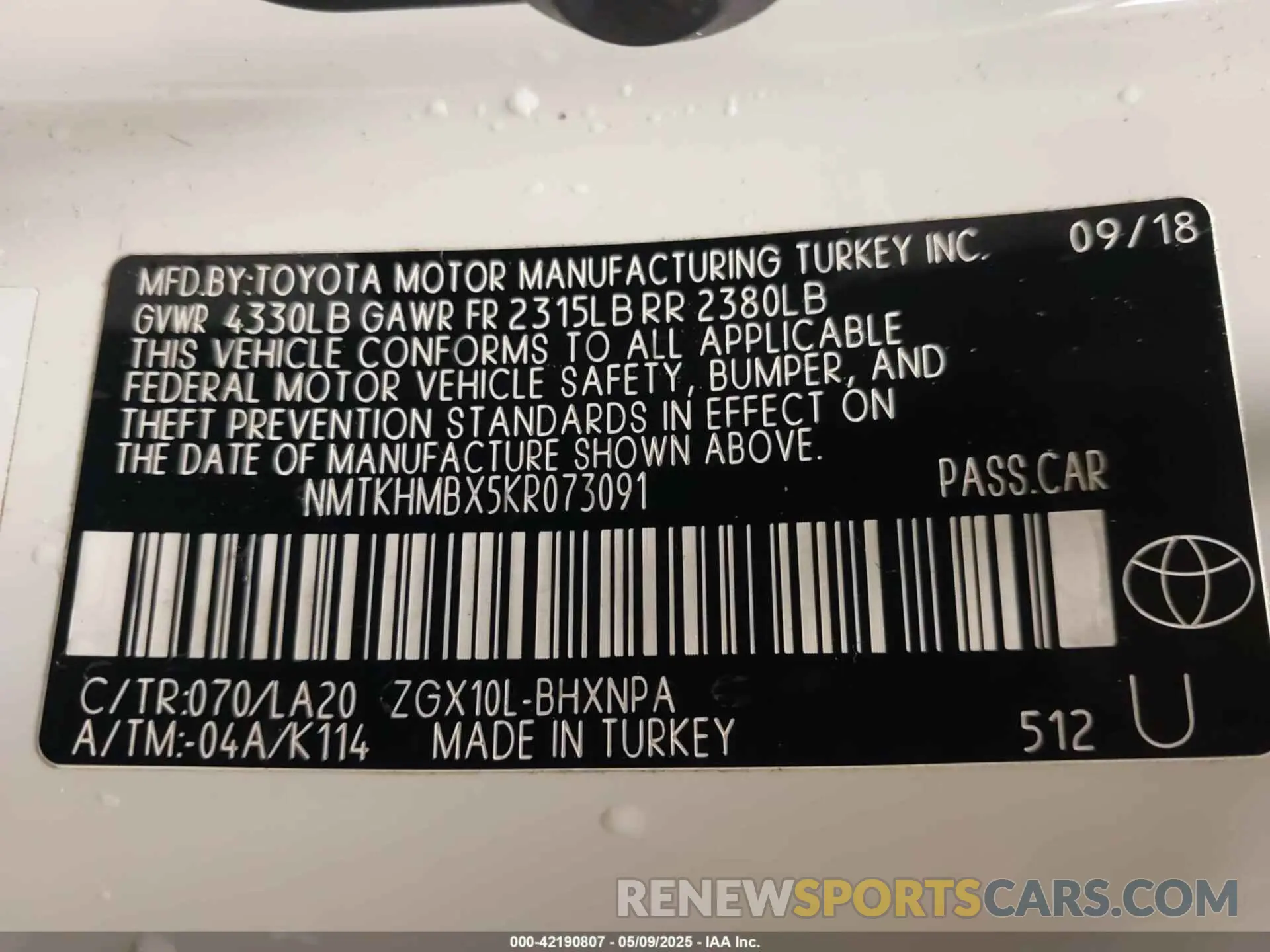 9 Photograph of a damaged car NMTKHMBX5KR073091 TOYOTA C-HR 2019