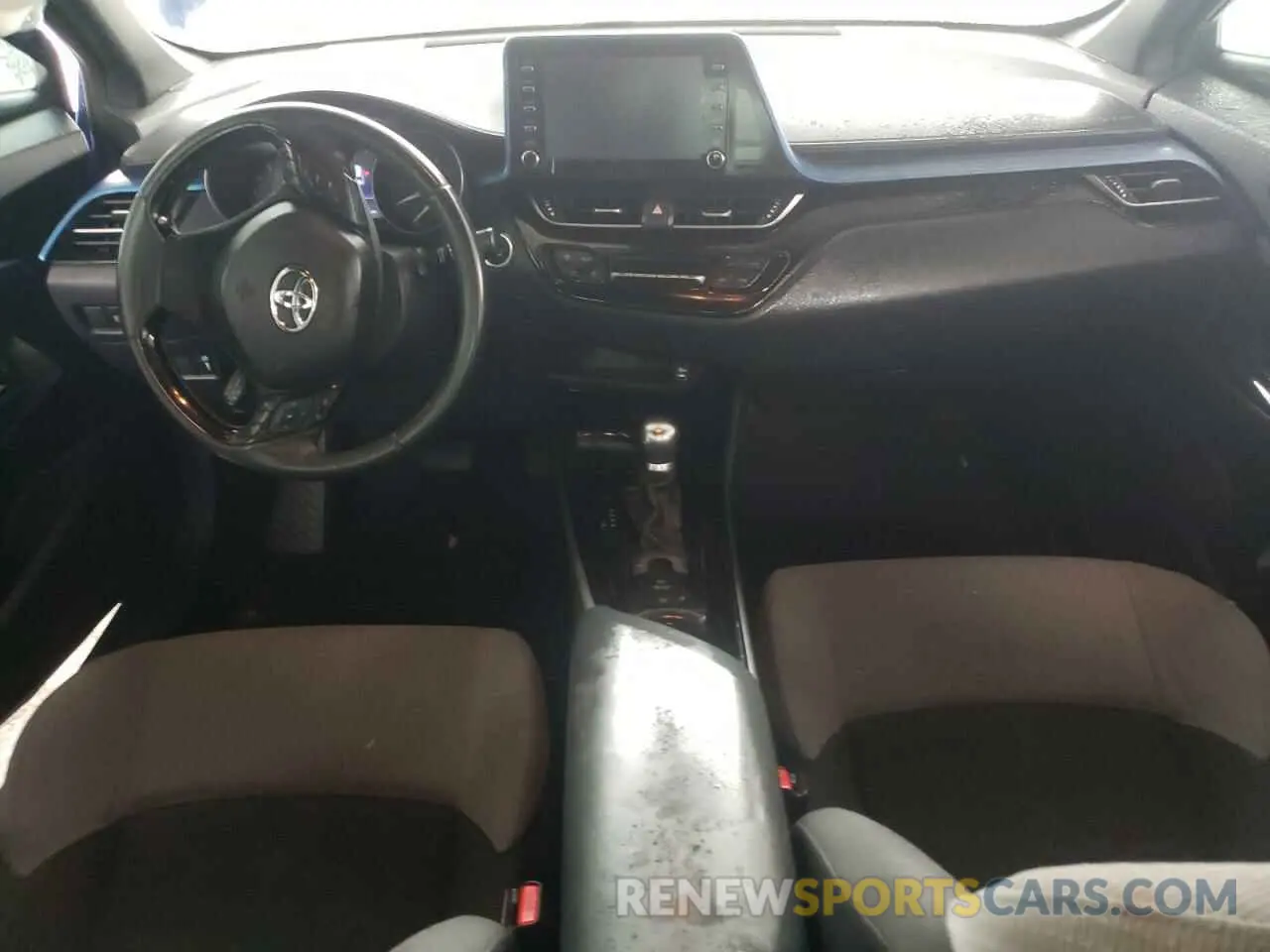 8 Photograph of a damaged car NMTKHMBX5KR074631 TOYOTA C-HR 2019