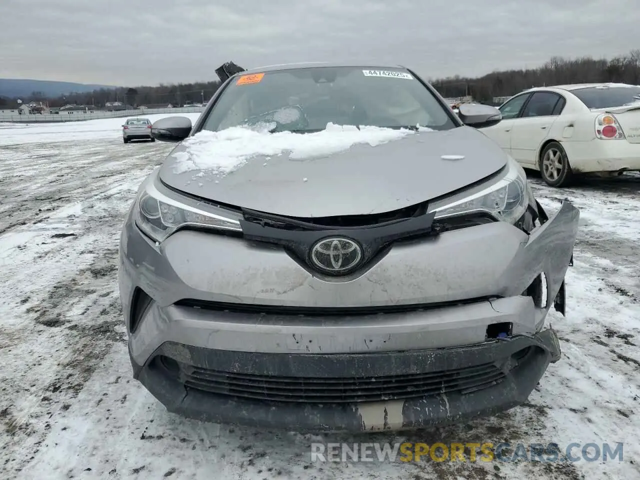 5 Photograph of a damaged car NMTKHMBX5KR076928 TOYOTA C-HR 2019