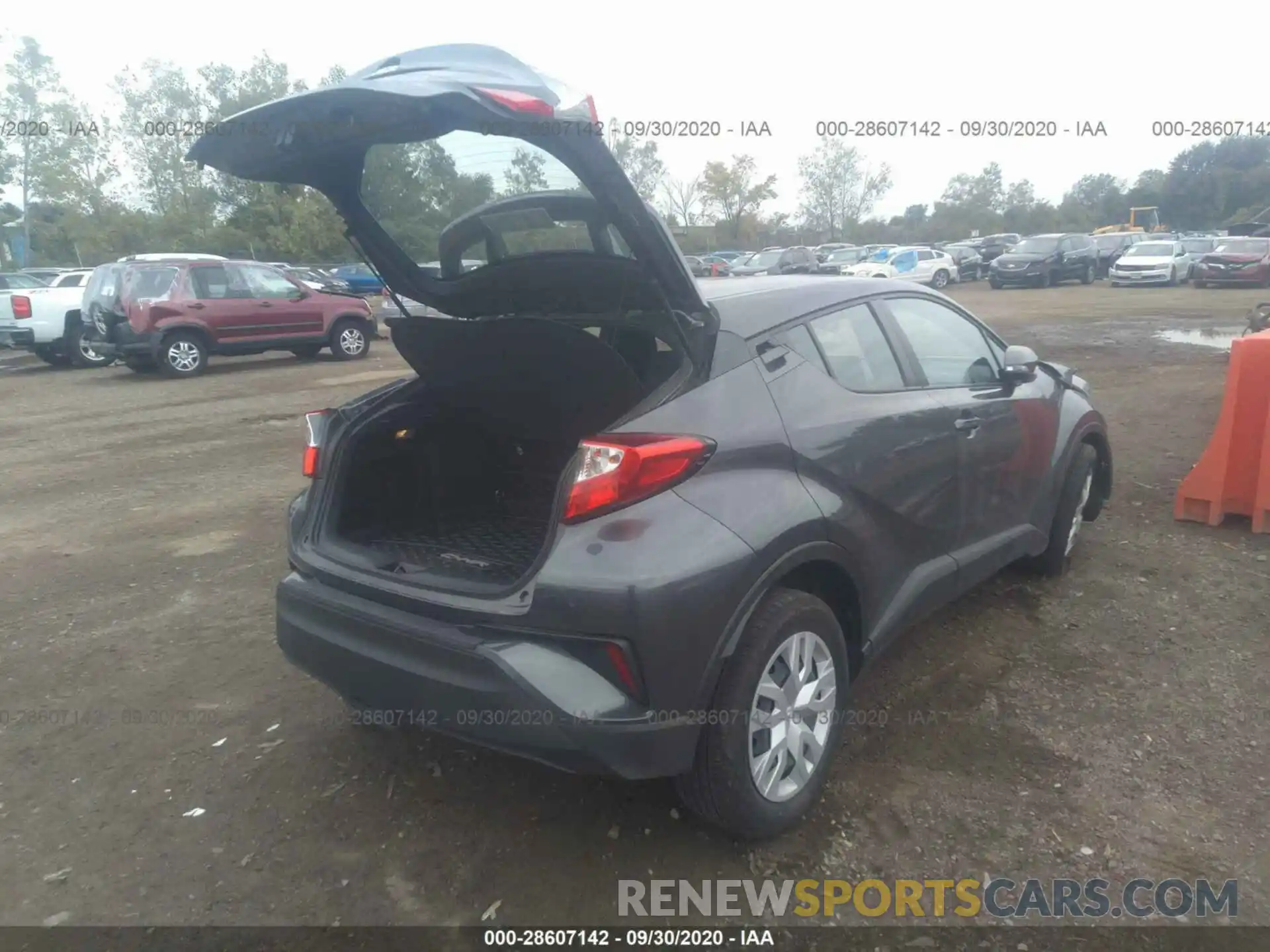 4 Photograph of a damaged car NMTKHMBX5KR078405 TOYOTA C-HR 2019