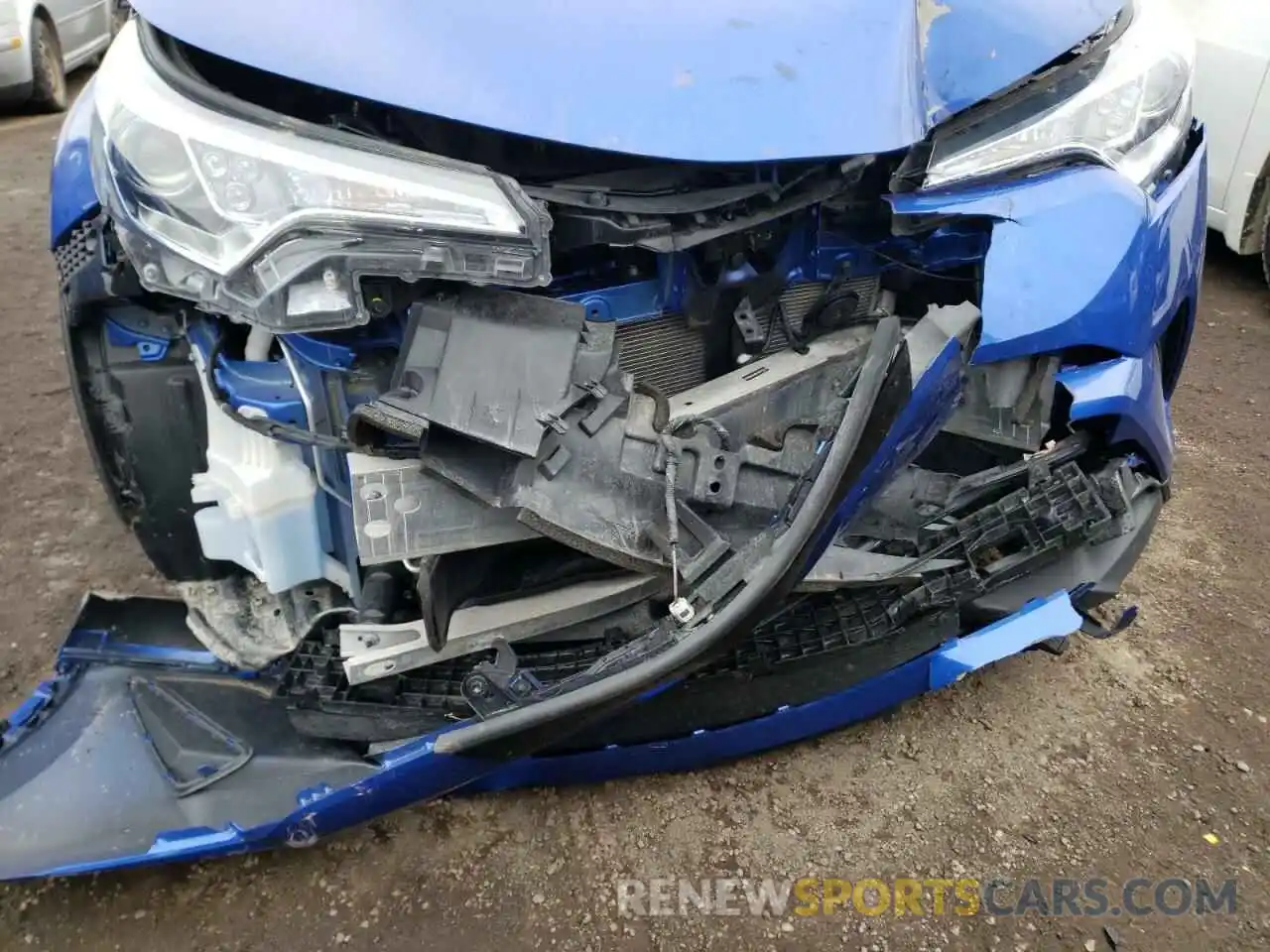 9 Photograph of a damaged car NMTKHMBX5KR079599 TOYOTA C-HR 2019