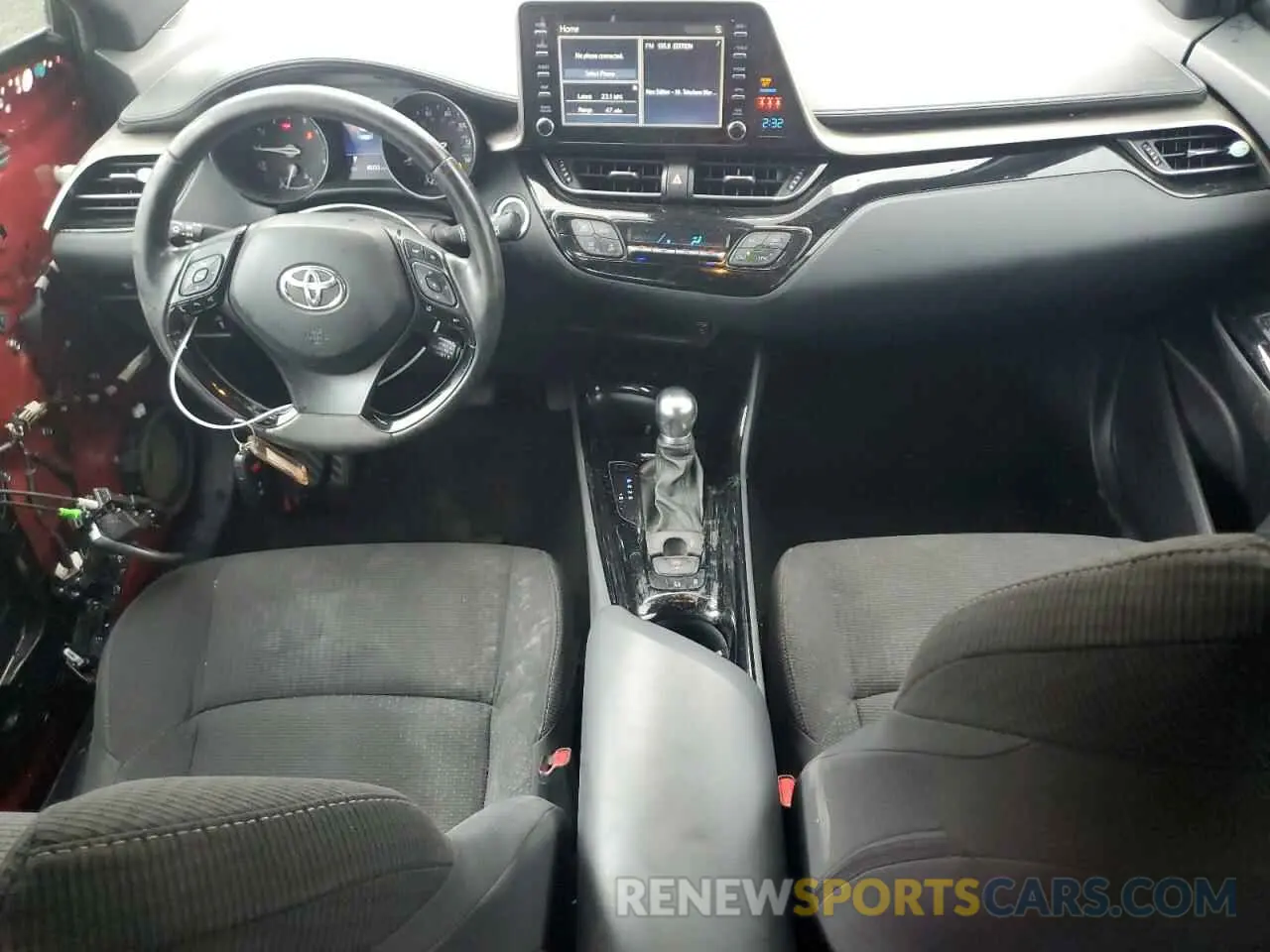 8 Photograph of a damaged car NMTKHMBX5KR081496 TOYOTA C-HR 2019