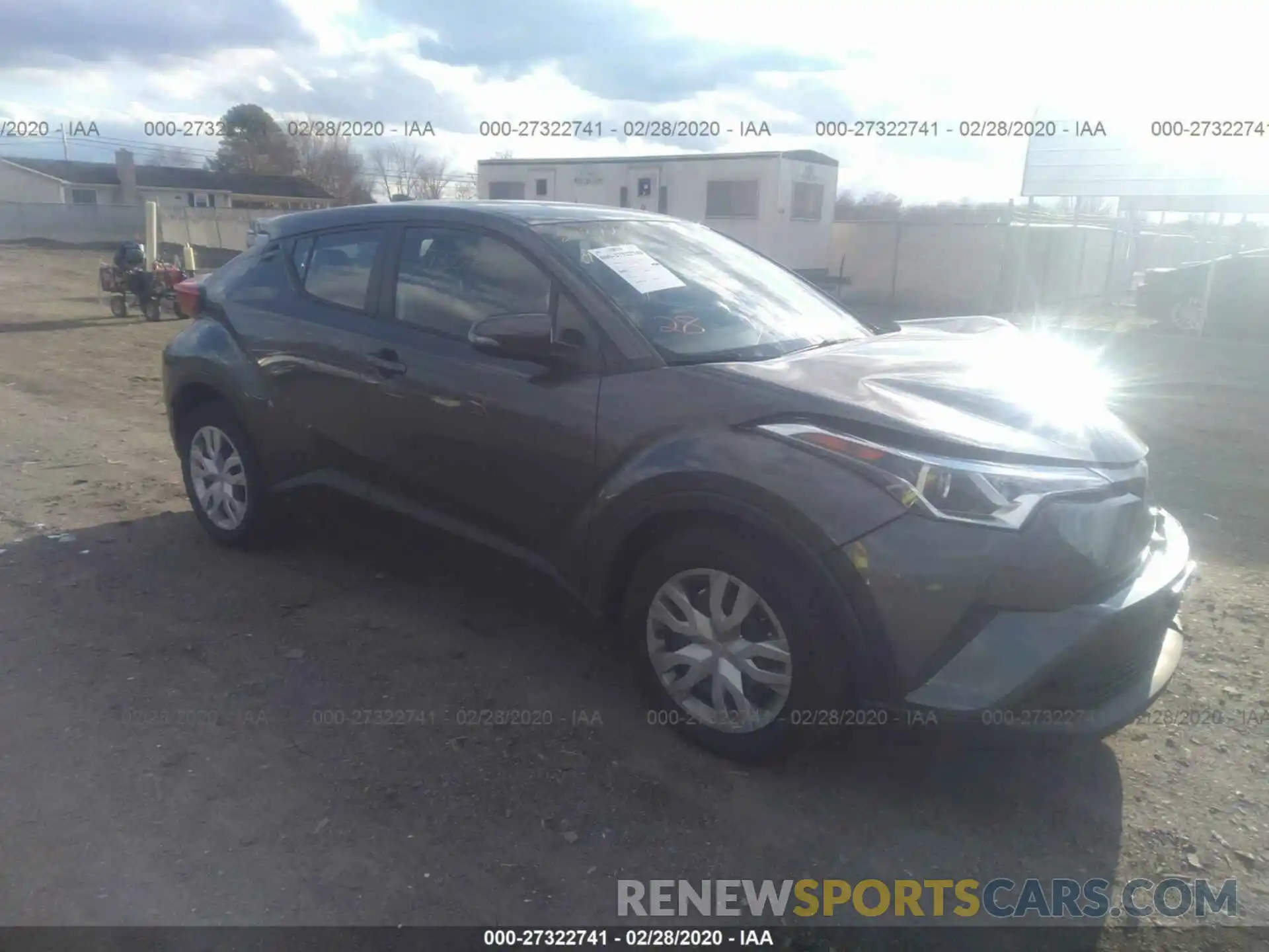 1 Photograph of a damaged car NMTKHMBX5KR089808 TOYOTA C-HR 2019