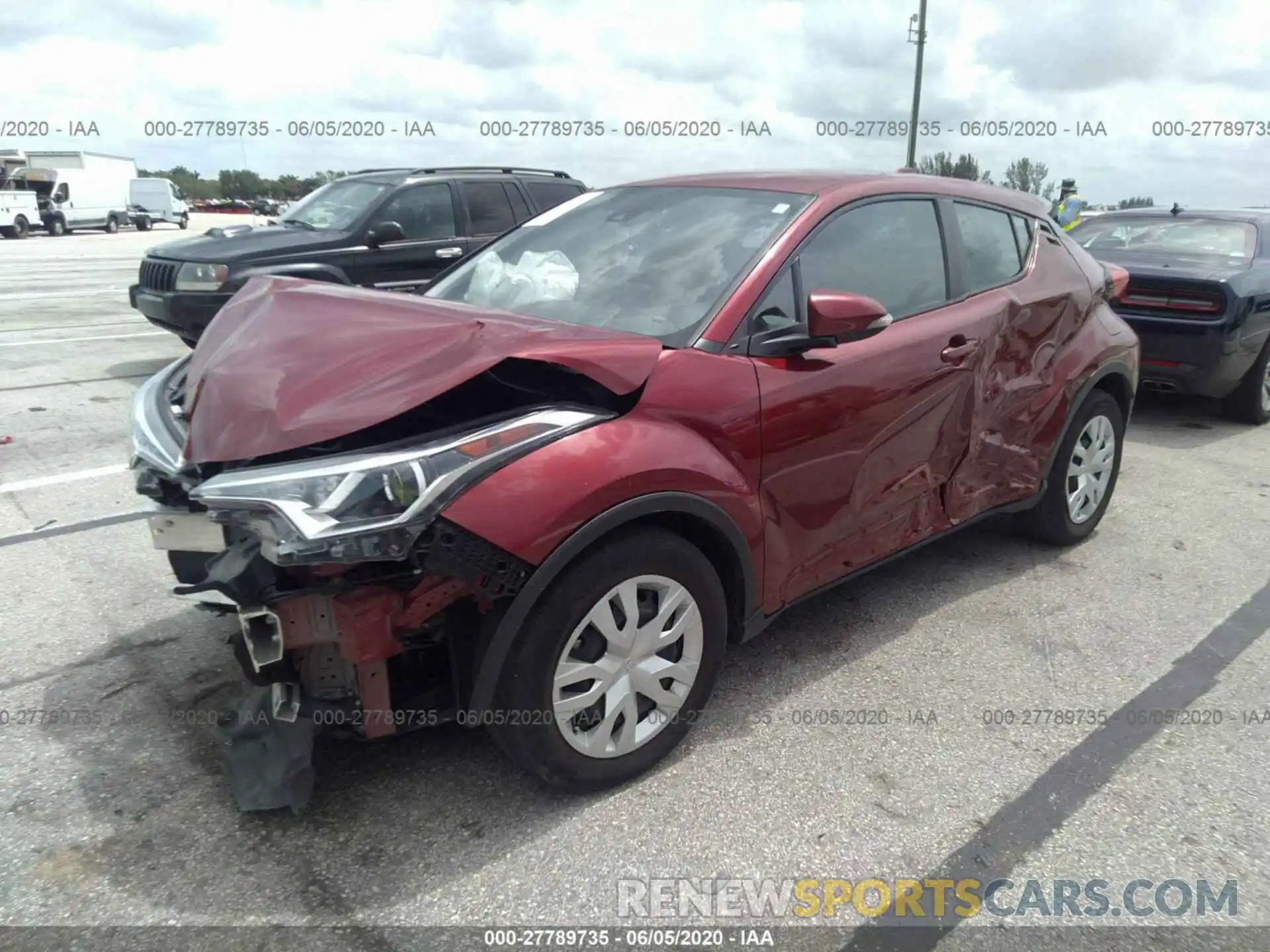 2 Photograph of a damaged car NMTKHMBX6KR069566 TOYOTA C-HR 2019