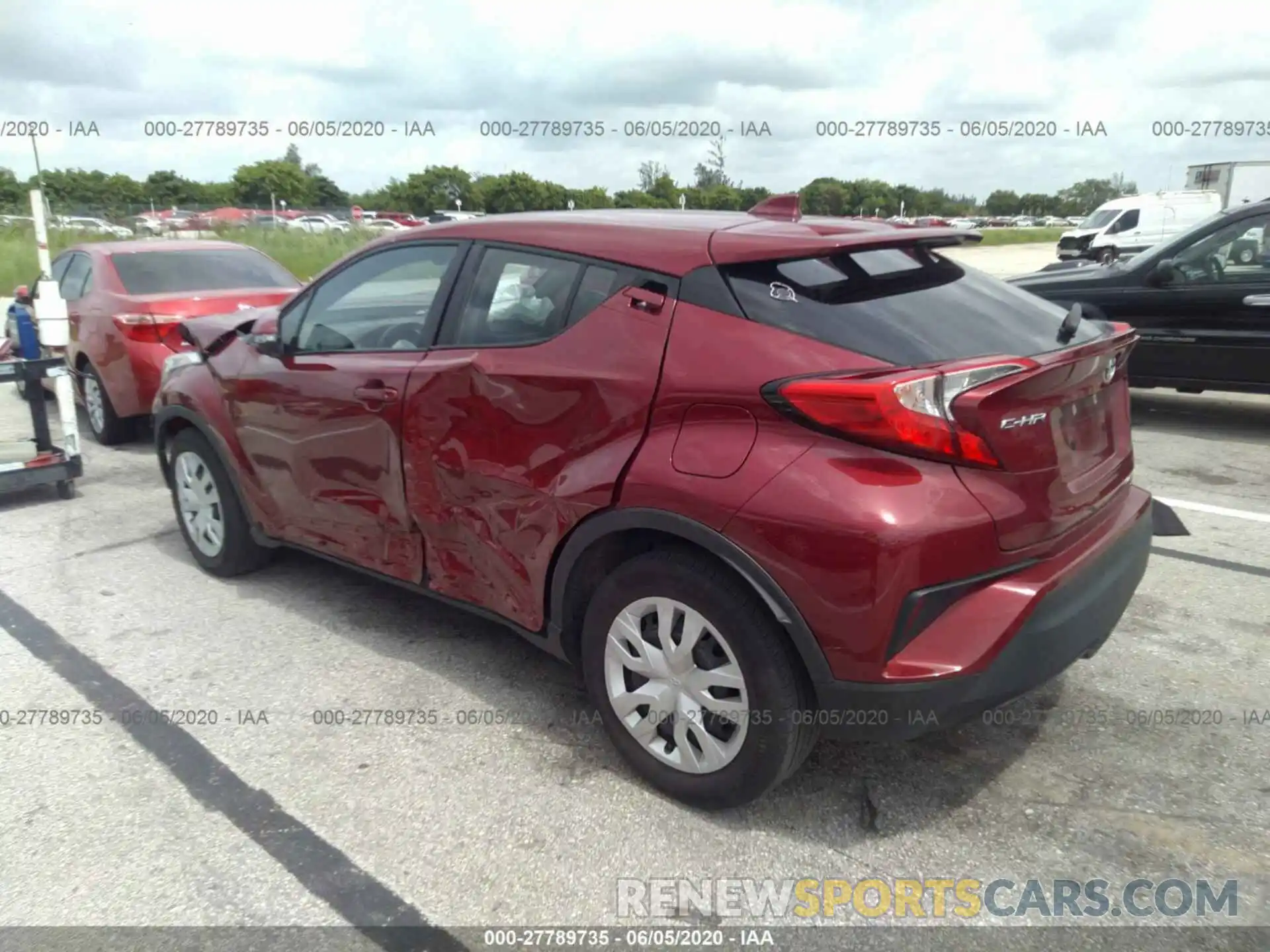 3 Photograph of a damaged car NMTKHMBX6KR069566 TOYOTA C-HR 2019