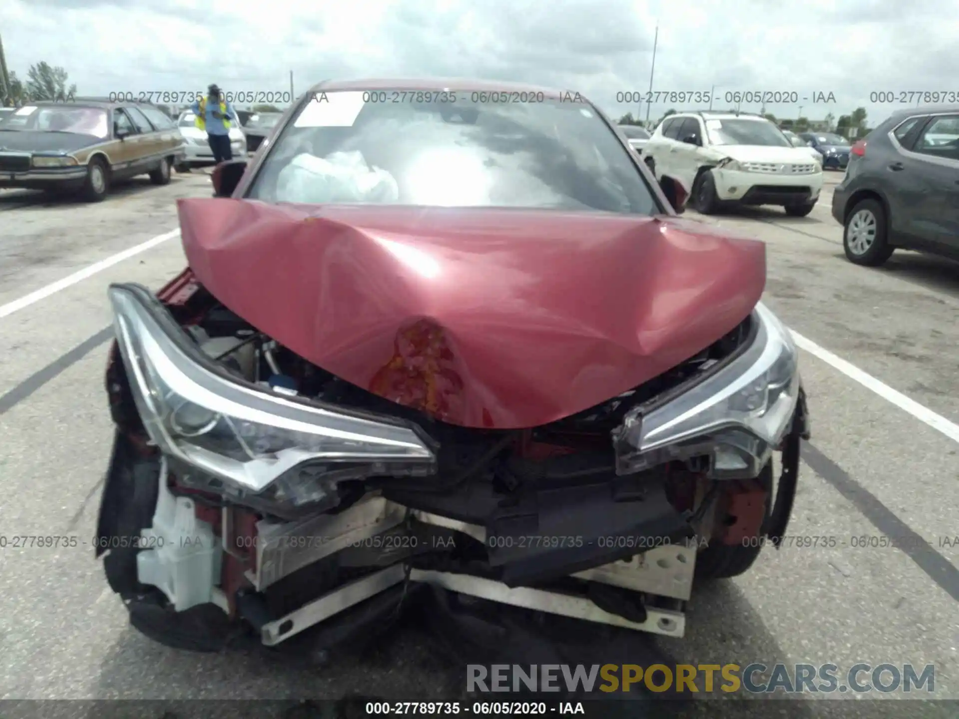 6 Photograph of a damaged car NMTKHMBX6KR069566 TOYOTA C-HR 2019