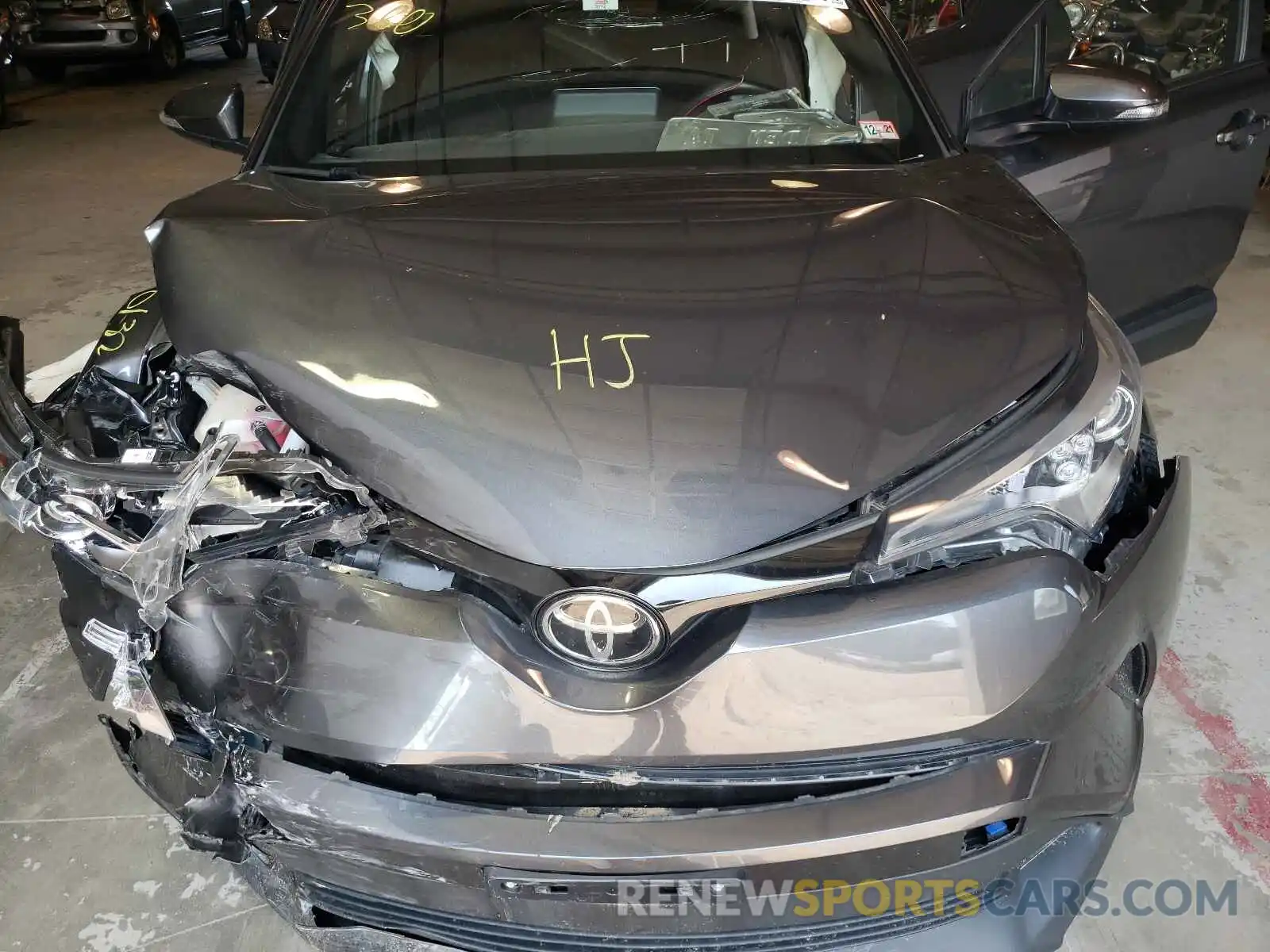 7 Photograph of a damaged car NMTKHMBX6KR071916 TOYOTA C-HR 2019