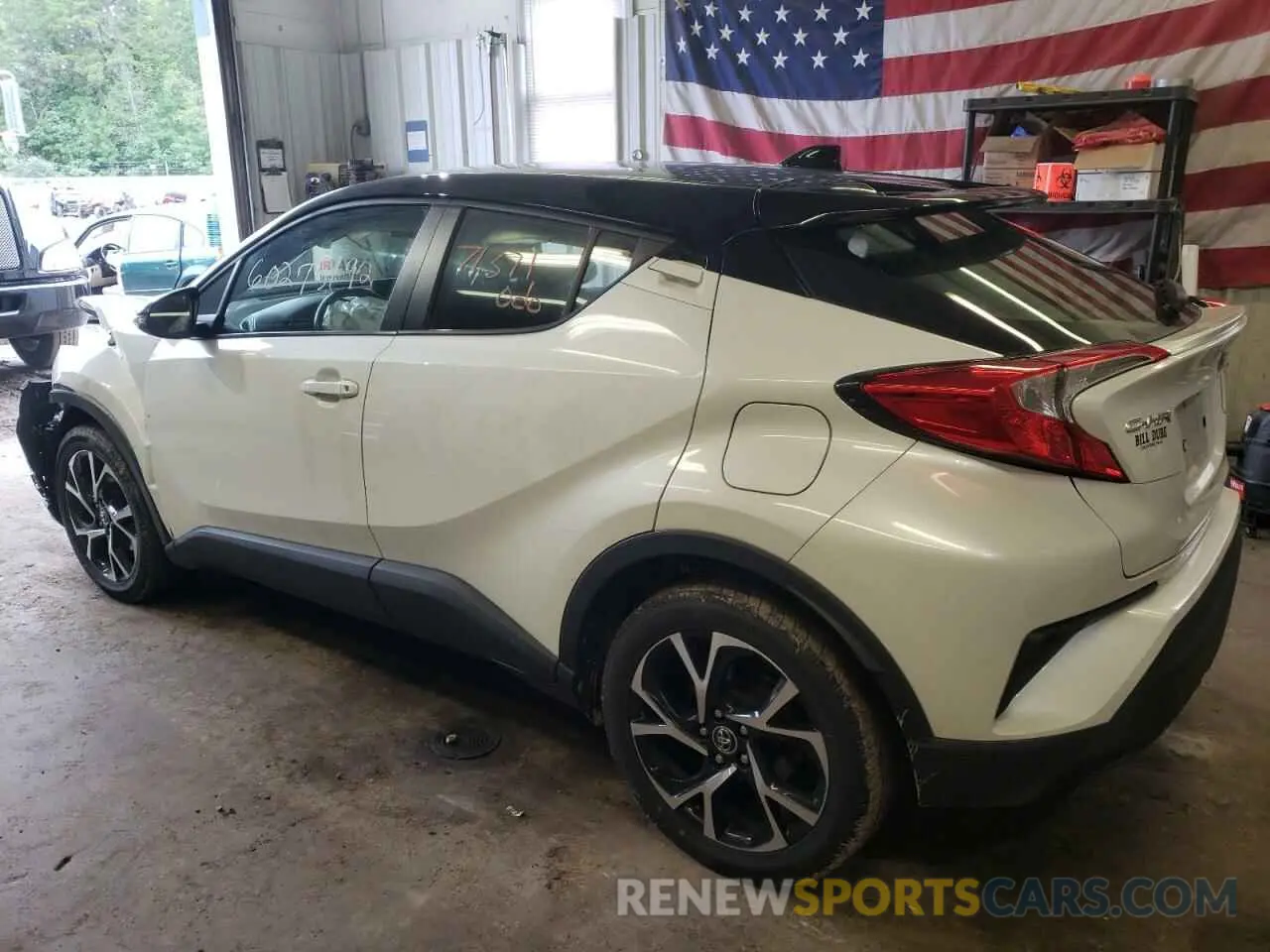 3 Photograph of a damaged car NMTKHMBX6KR081409 TOYOTA C-HR 2019
