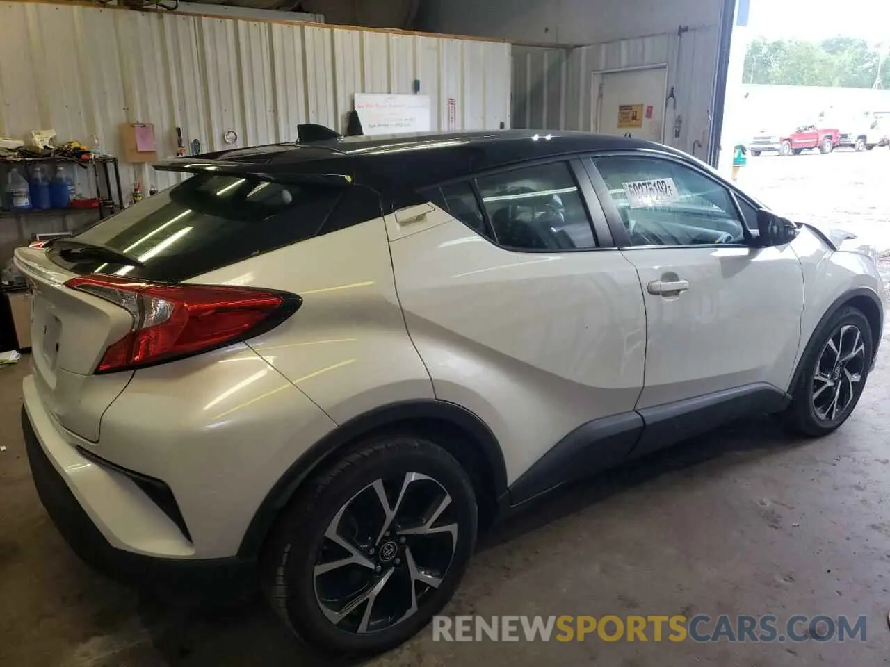 4 Photograph of a damaged car NMTKHMBX6KR081409 TOYOTA C-HR 2019