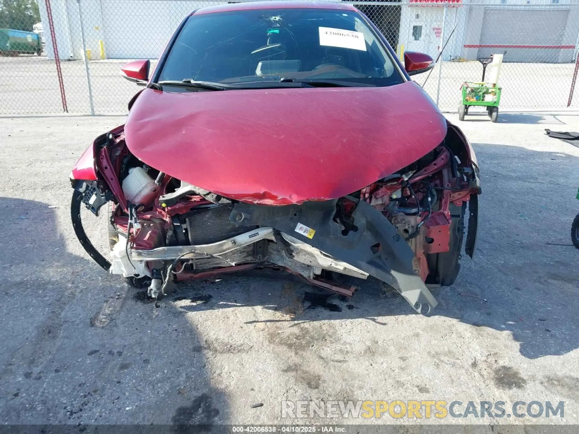 6 Photograph of a damaged car NMTKHMBX6KR090224 TOYOTA C-HR 2019