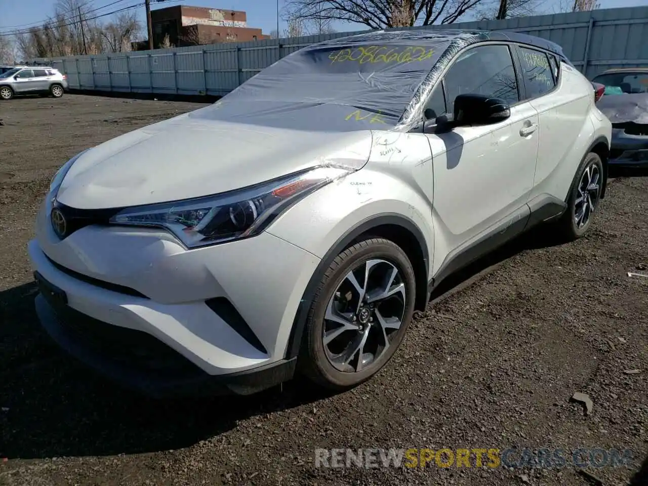 2 Photograph of a damaged car NMTKHMBX6KR093981 TOYOTA C-HR 2019