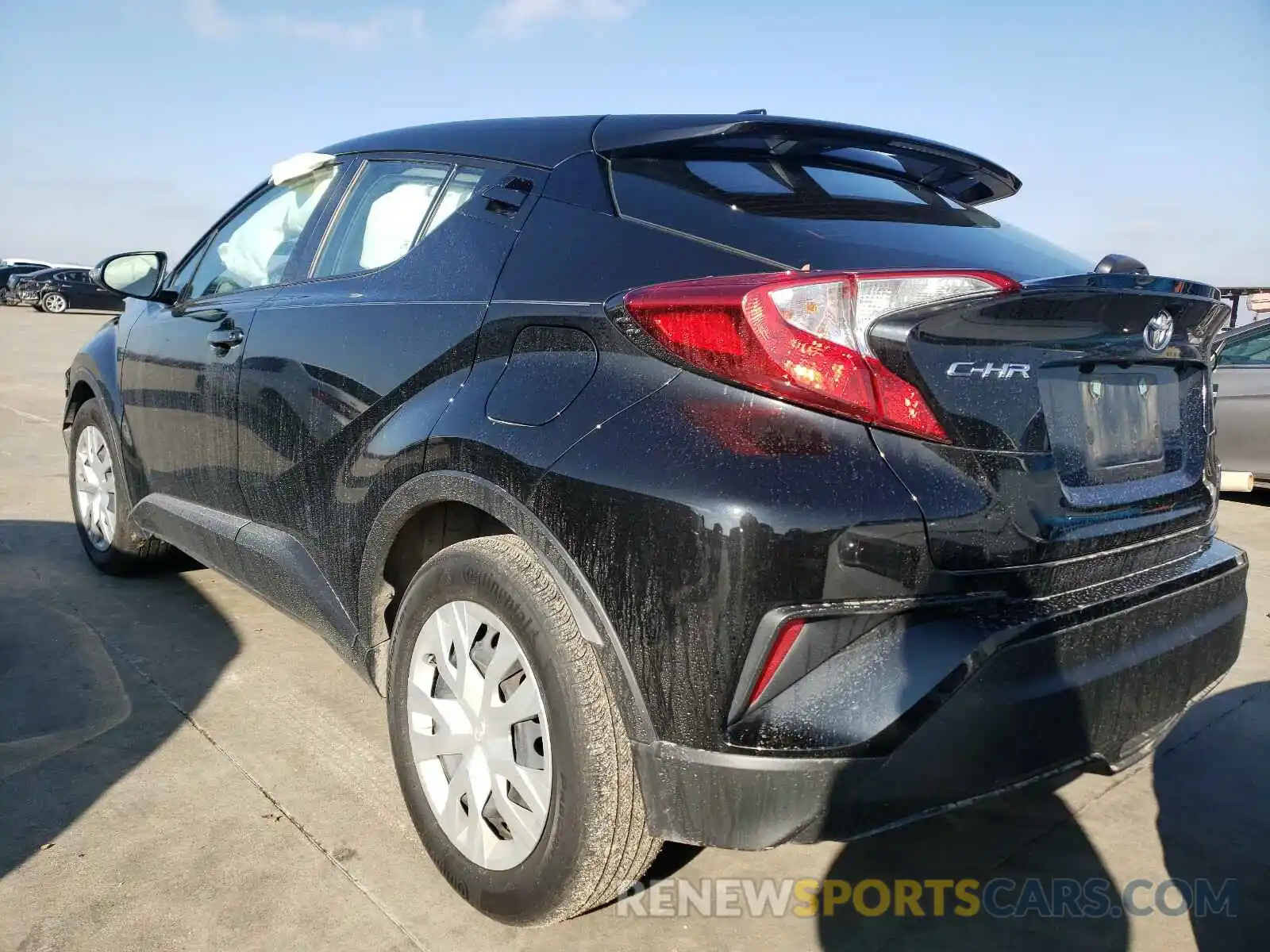 3 Photograph of a damaged car NMTKHMBX6KR098775 TOYOTA C-HR 2019