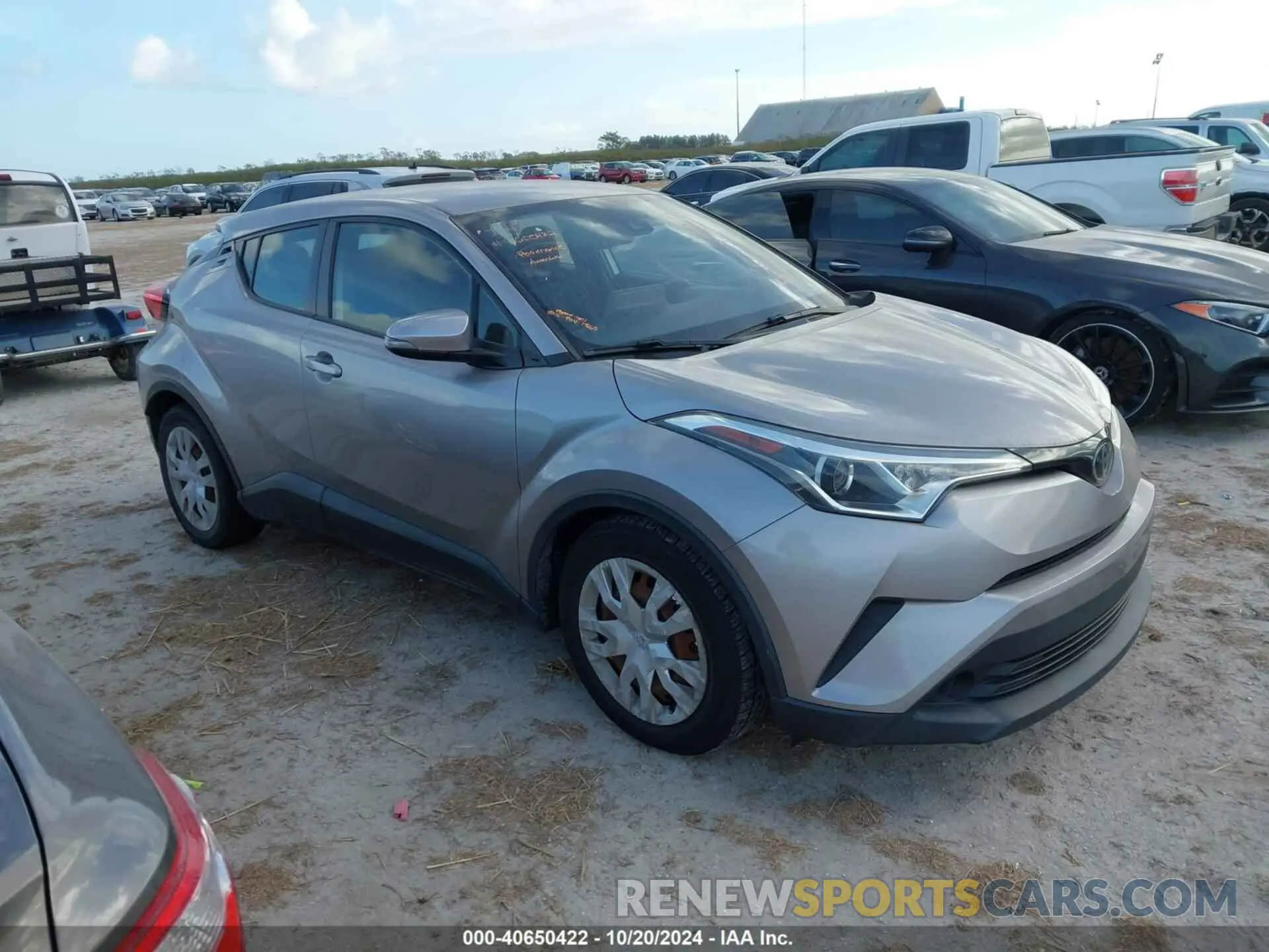 1 Photograph of a damaged car NMTKHMBX7KR076946 TOYOTA C-HR 2019