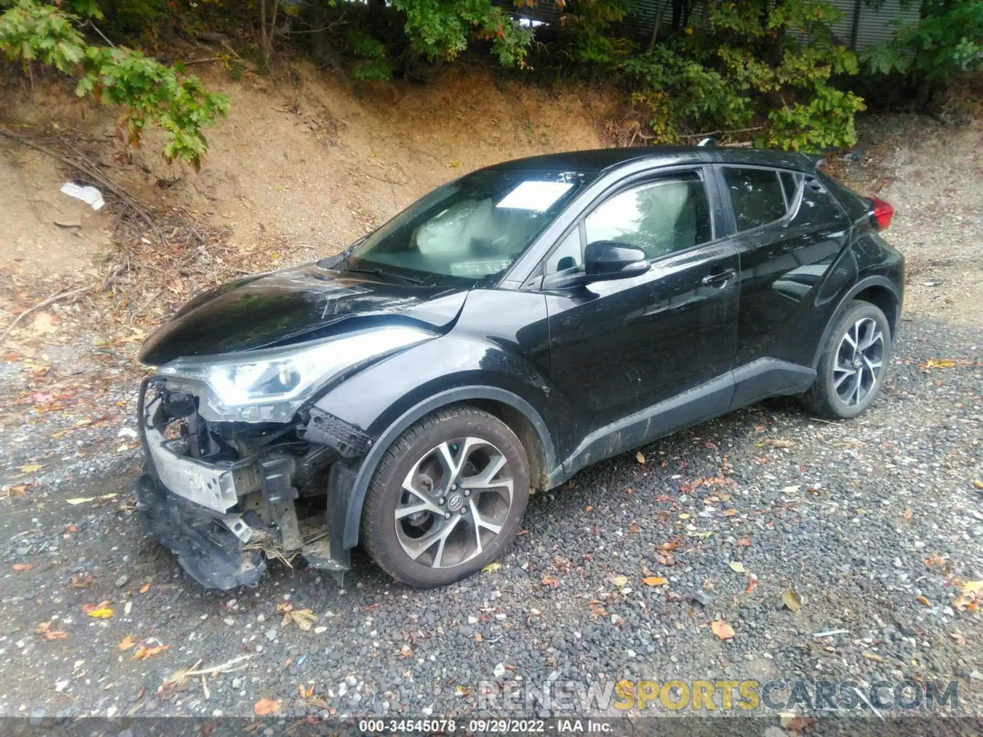 2 Photograph of a damaged car NMTKHMBX7KR077207 TOYOTA C-HR 2019