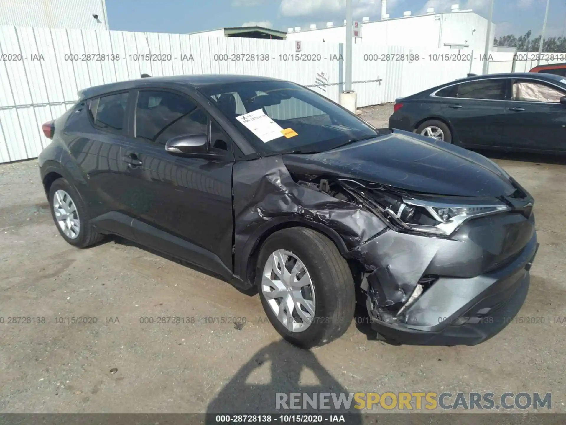 1 Photograph of a damaged car NMTKHMBX7KR078650 TOYOTA C-HR 2019