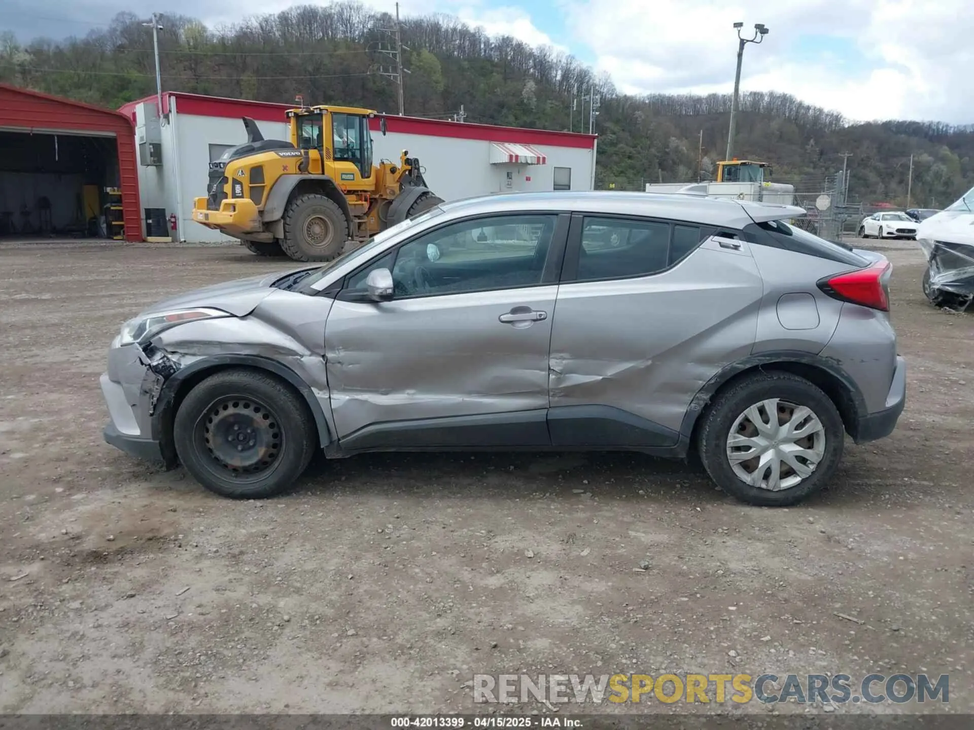 15 Photograph of a damaged car NMTKHMBX7KR079751 TOYOTA C-HR 2019