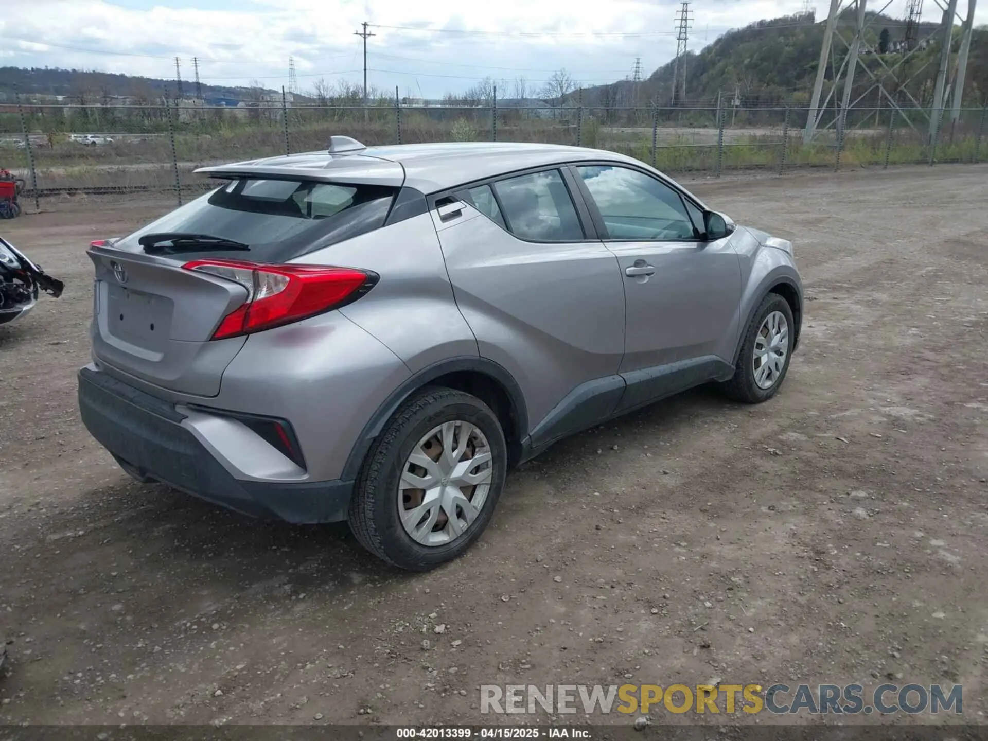 4 Photograph of a damaged car NMTKHMBX7KR079751 TOYOTA C-HR 2019