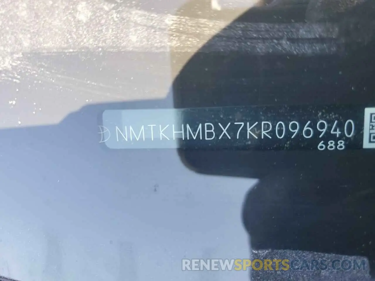 15 Photograph of a damaged car NMTKHMBX7KR096940 TOYOTA C-HR 2019