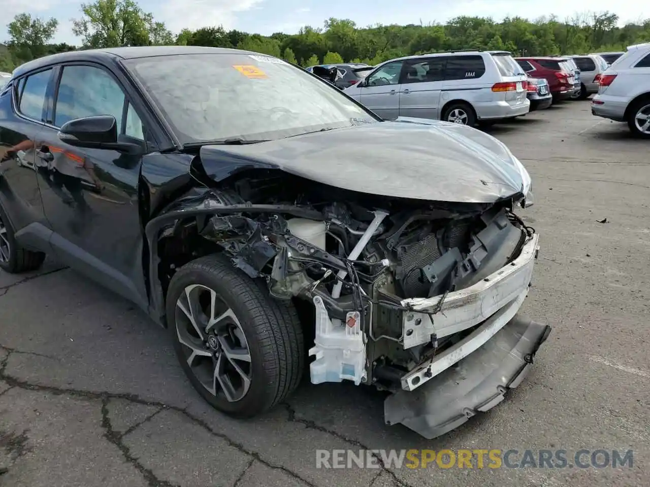 9 Photograph of a damaged car NMTKHMBX7KR101196 TOYOTA C-HR 2019