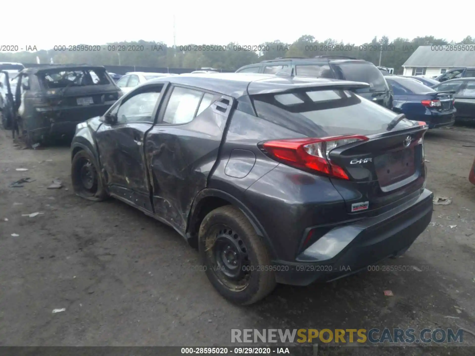 3 Photograph of a damaged car NMTKHMBX8KR078379 TOYOTA C-HR 2019