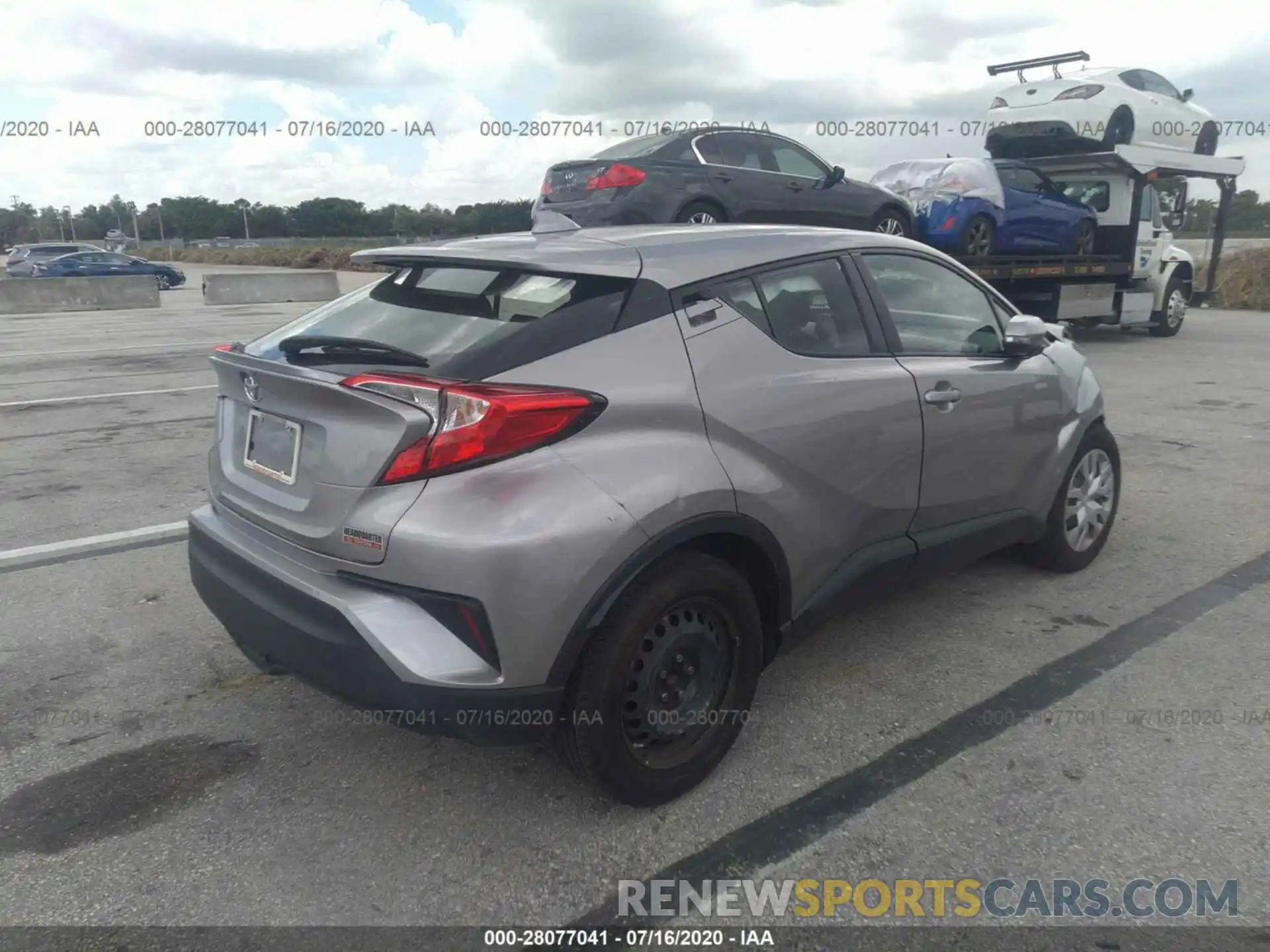 4 Photograph of a damaged car NMTKHMBX8KR083792 TOYOTA C-HR 2019