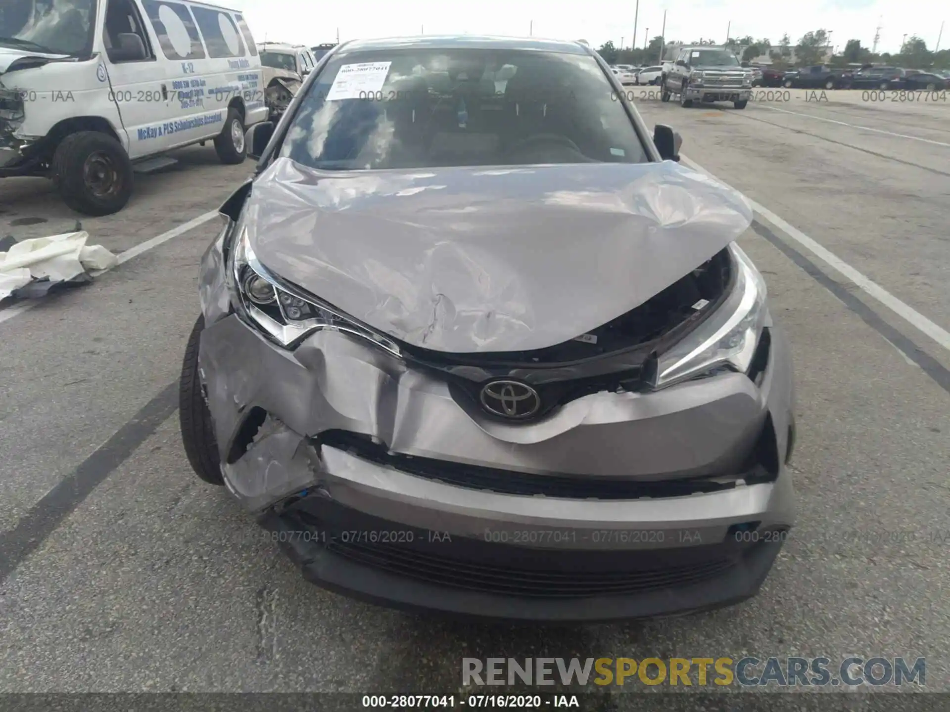 6 Photograph of a damaged car NMTKHMBX8KR083792 TOYOTA C-HR 2019