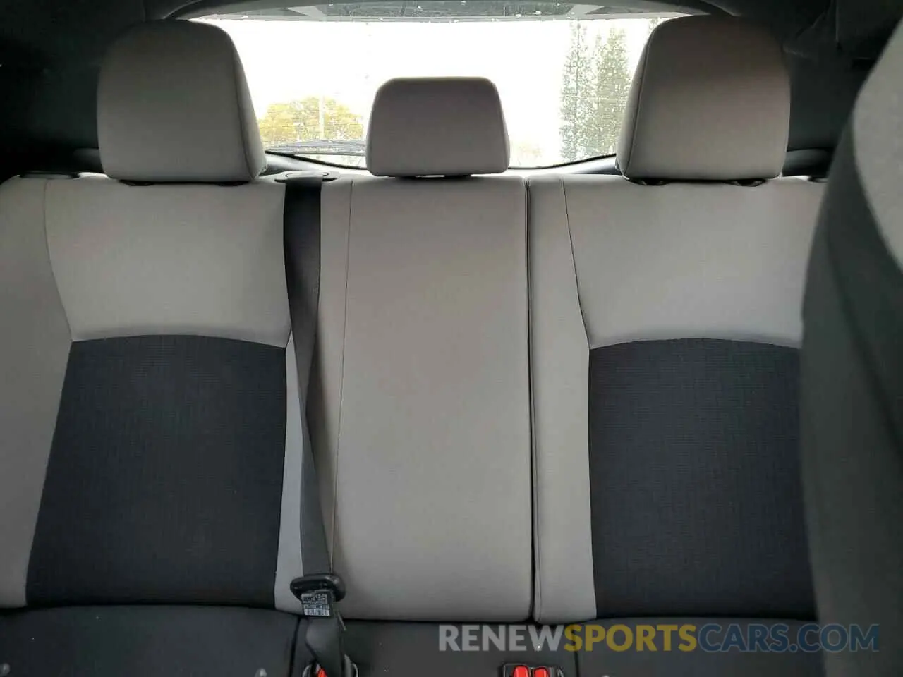 10 Photograph of a damaged car NMTKHMBX8KR084750 TOYOTA C-HR 2019