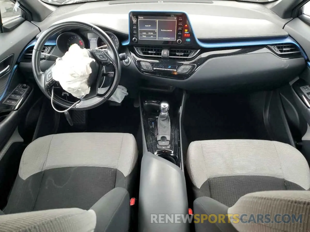 8 Photograph of a damaged car NMTKHMBX8KR084750 TOYOTA C-HR 2019