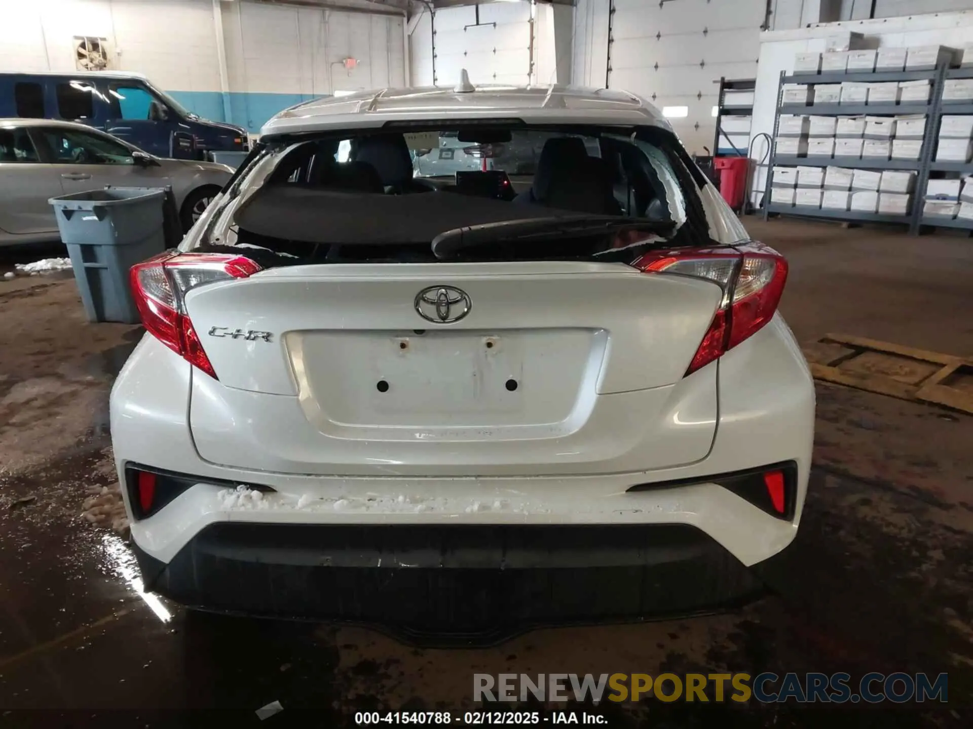 16 Photograph of a damaged car NMTKHMBX8KR087809 TOYOTA C-HR 2019