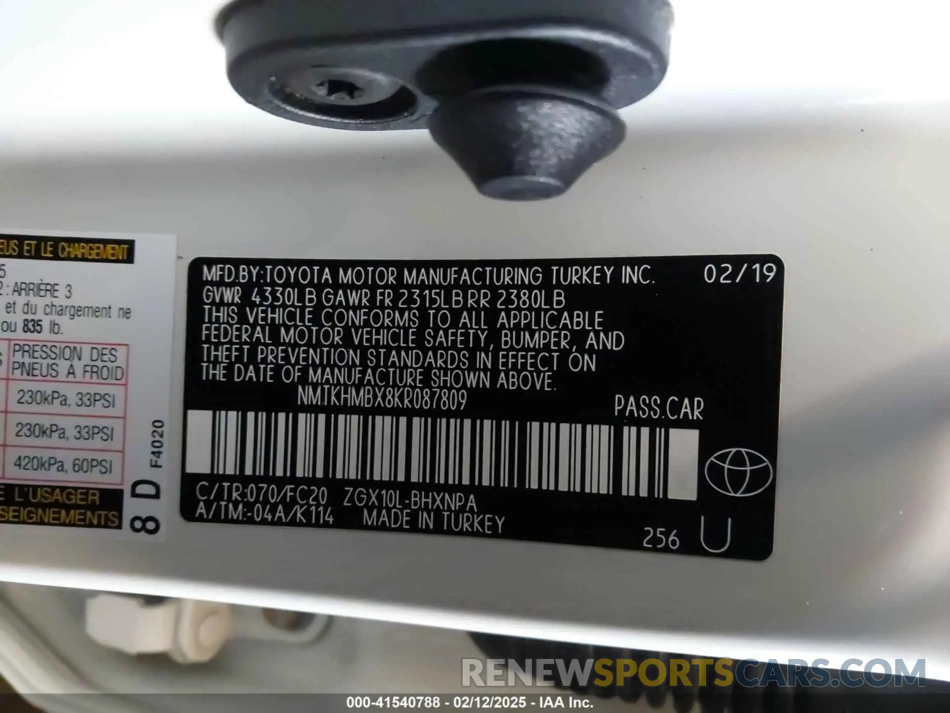 9 Photograph of a damaged car NMTKHMBX8KR087809 TOYOTA C-HR 2019