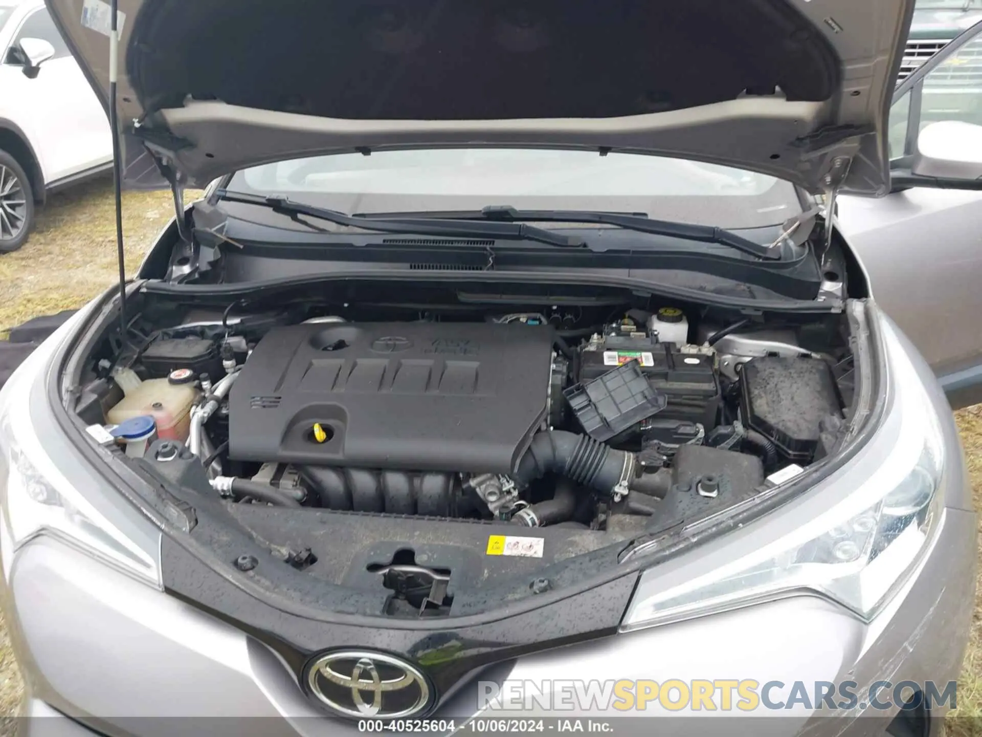 10 Photograph of a damaged car NMTKHMBX8KR089673 TOYOTA C-HR 2019