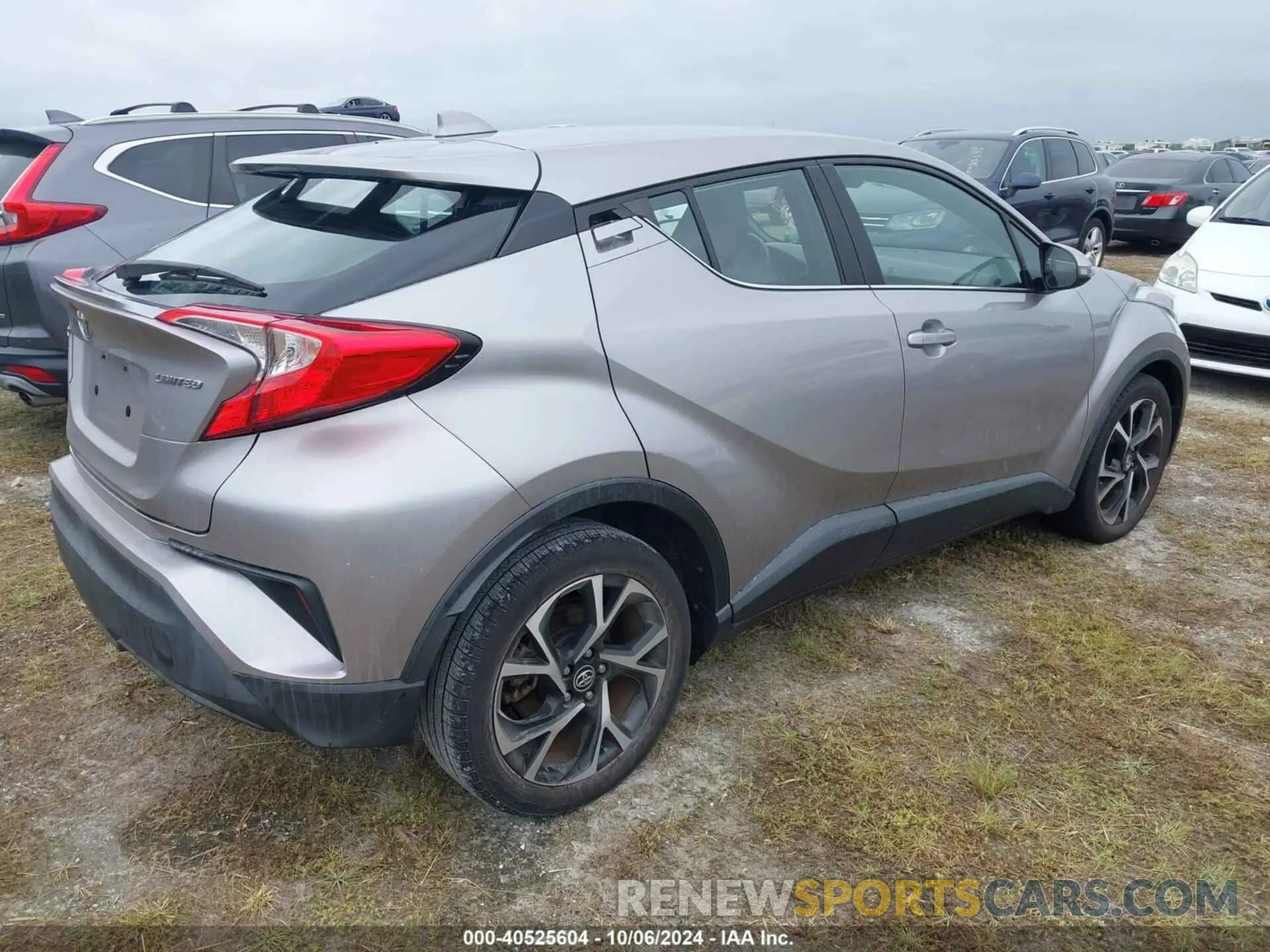 4 Photograph of a damaged car NMTKHMBX8KR089673 TOYOTA C-HR 2019
