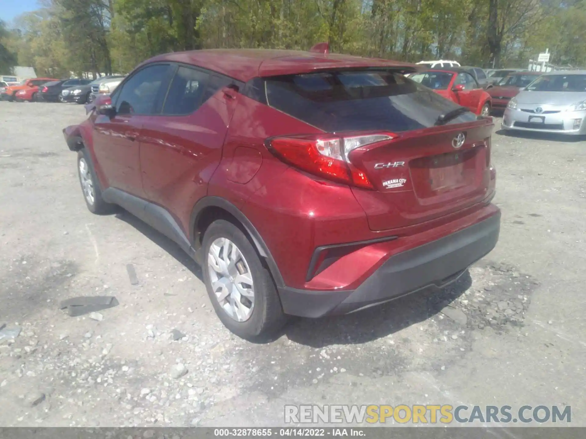 3 Photograph of a damaged car NMTKHMBX8KR092346 TOYOTA C-HR 2019