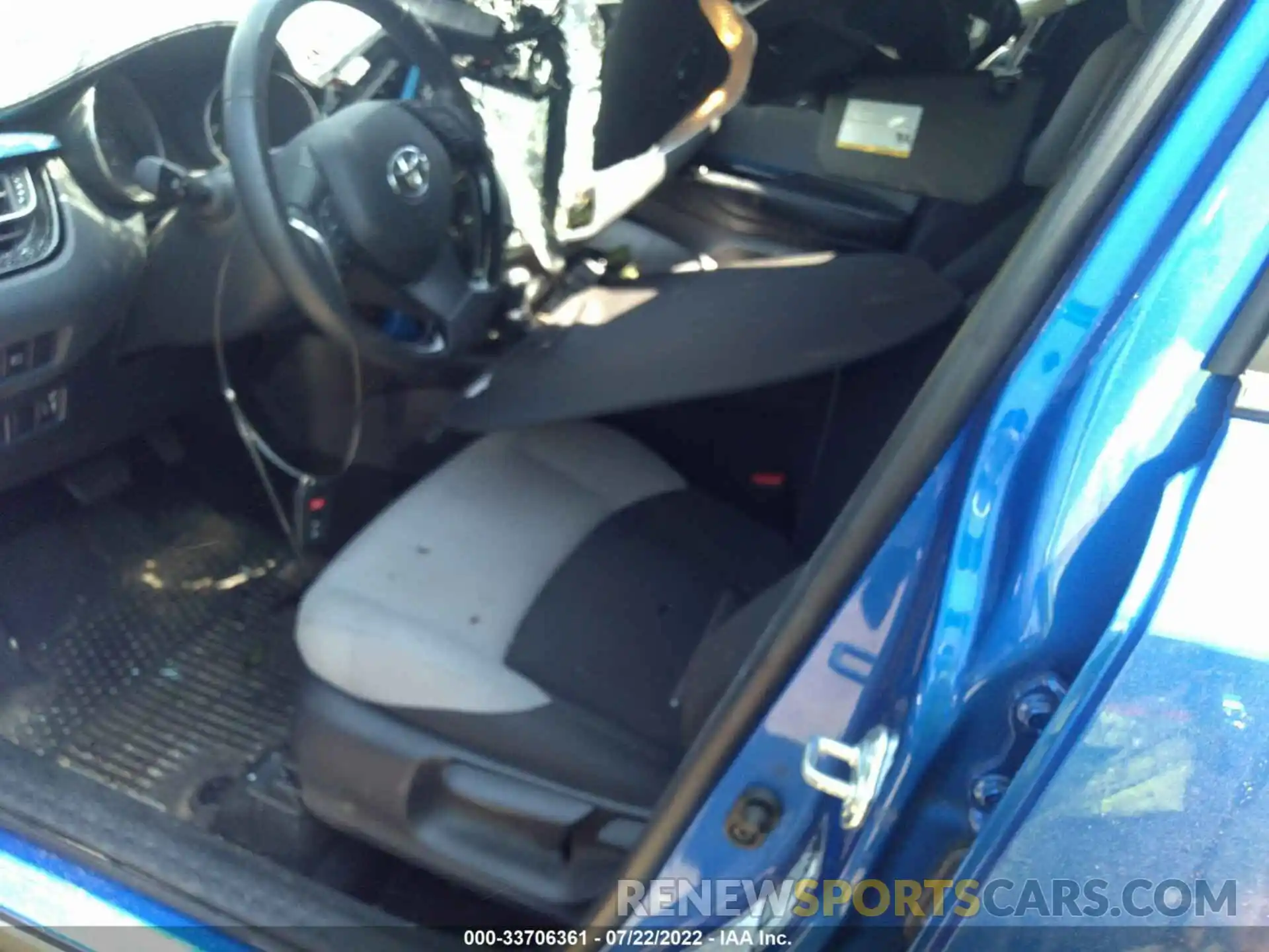 5 Photograph of a damaged car NMTKHMBX8KR093450 TOYOTA C-HR 2019