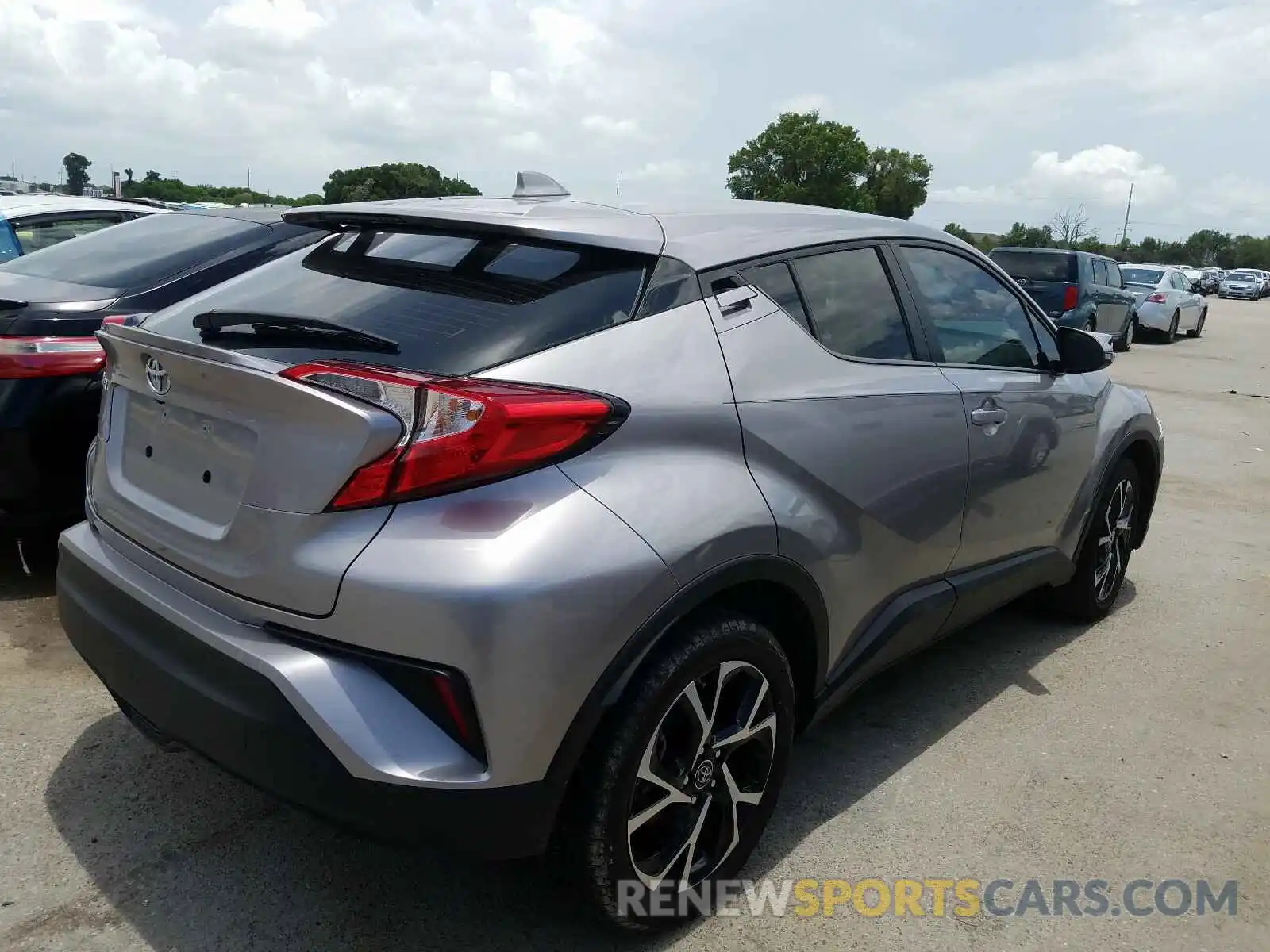 4 Photograph of a damaged car NMTKHMBX8KR101482 TOYOTA C-HR 2019