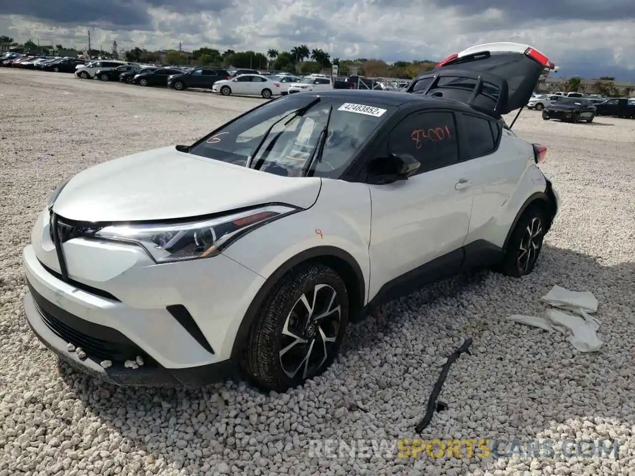 2 Photograph of a damaged car NMTKHMBX9KR072882 TOYOTA C-HR 2019