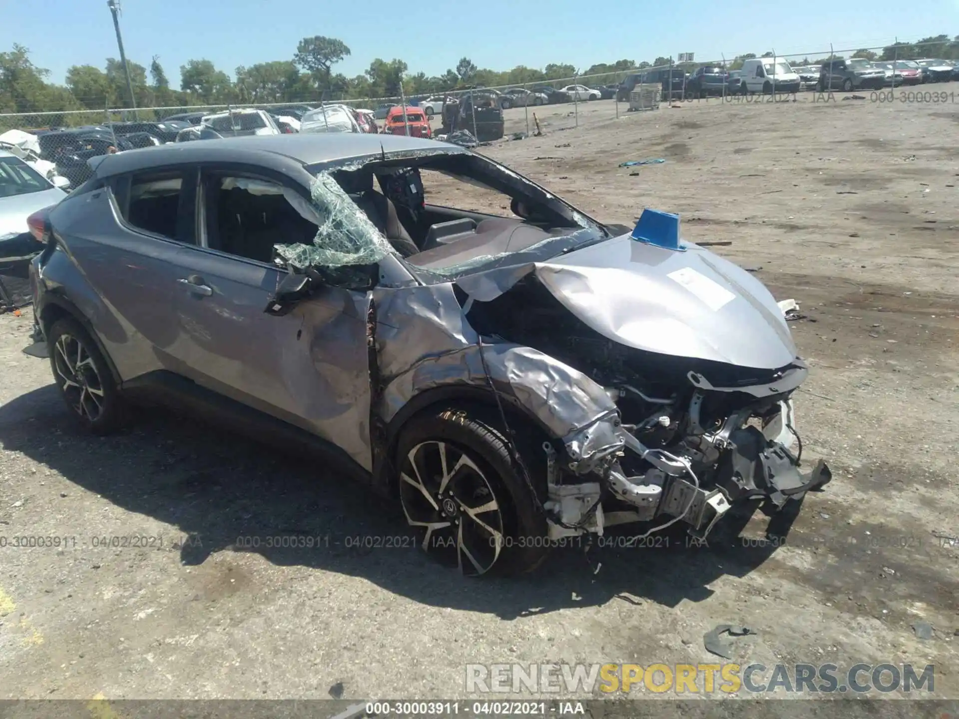 1 Photograph of a damaged car NMTKHMBX9KR075023 TOYOTA C-HR 2019