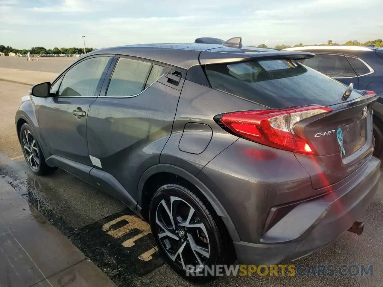2 Photograph of a damaged car NMTKHMBX9KR076382 TOYOTA C-HR 2019