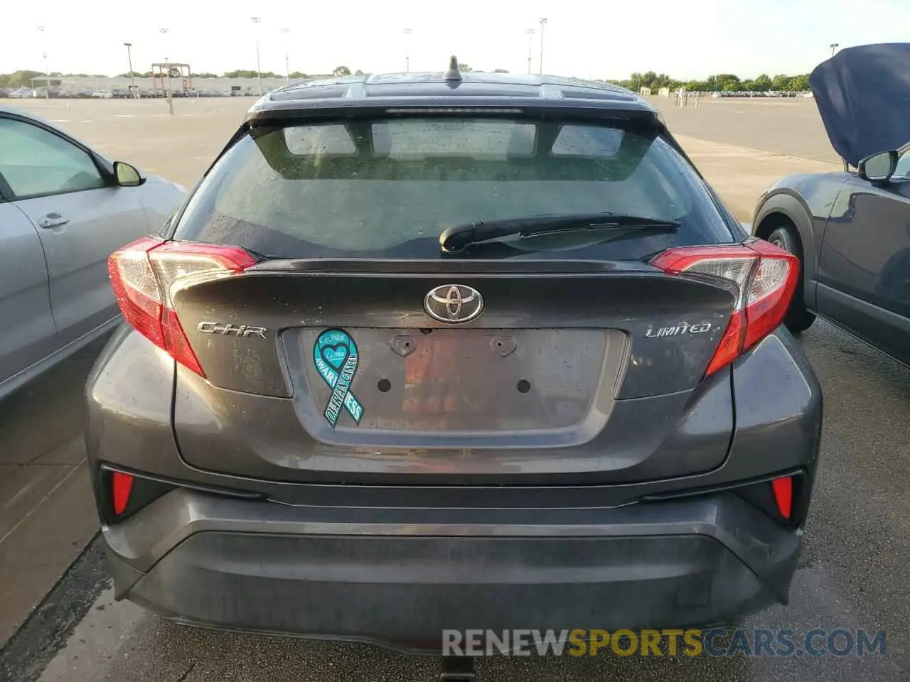 6 Photograph of a damaged car NMTKHMBX9KR076382 TOYOTA C-HR 2019
