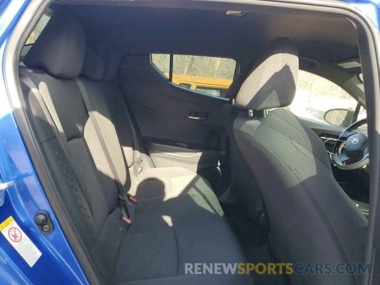 11 Photograph of a damaged car NMTKHMBX9KR076852 TOYOTA C-HR 2019