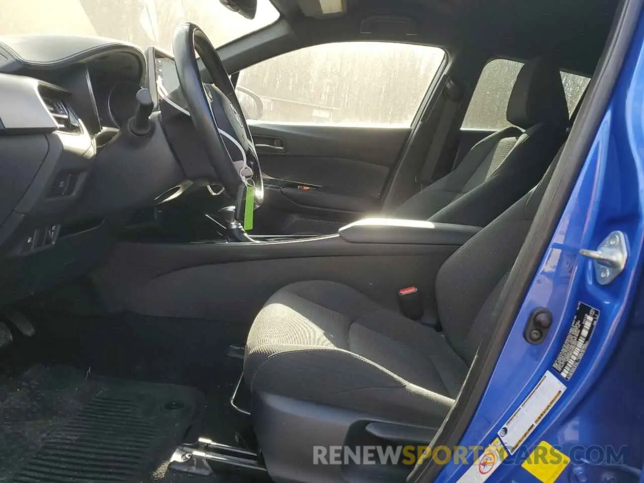 7 Photograph of a damaged car NMTKHMBX9KR076852 TOYOTA C-HR 2019