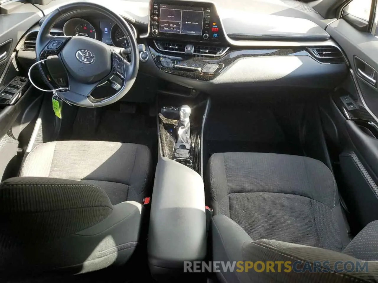 8 Photograph of a damaged car NMTKHMBX9KR076852 TOYOTA C-HR 2019