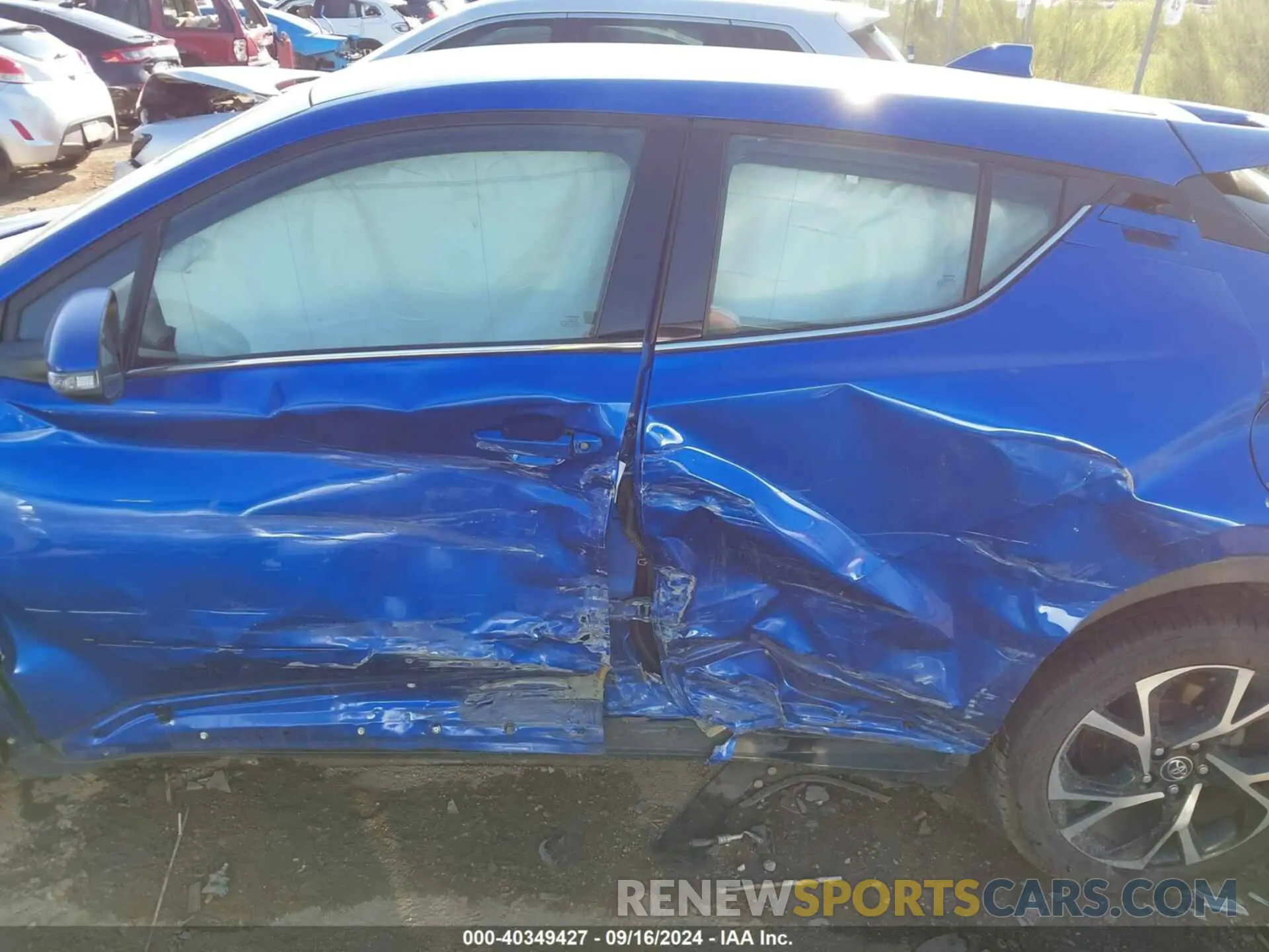 14 Photograph of a damaged car NMTKHMBX9KR083283 TOYOTA C-HR 2019
