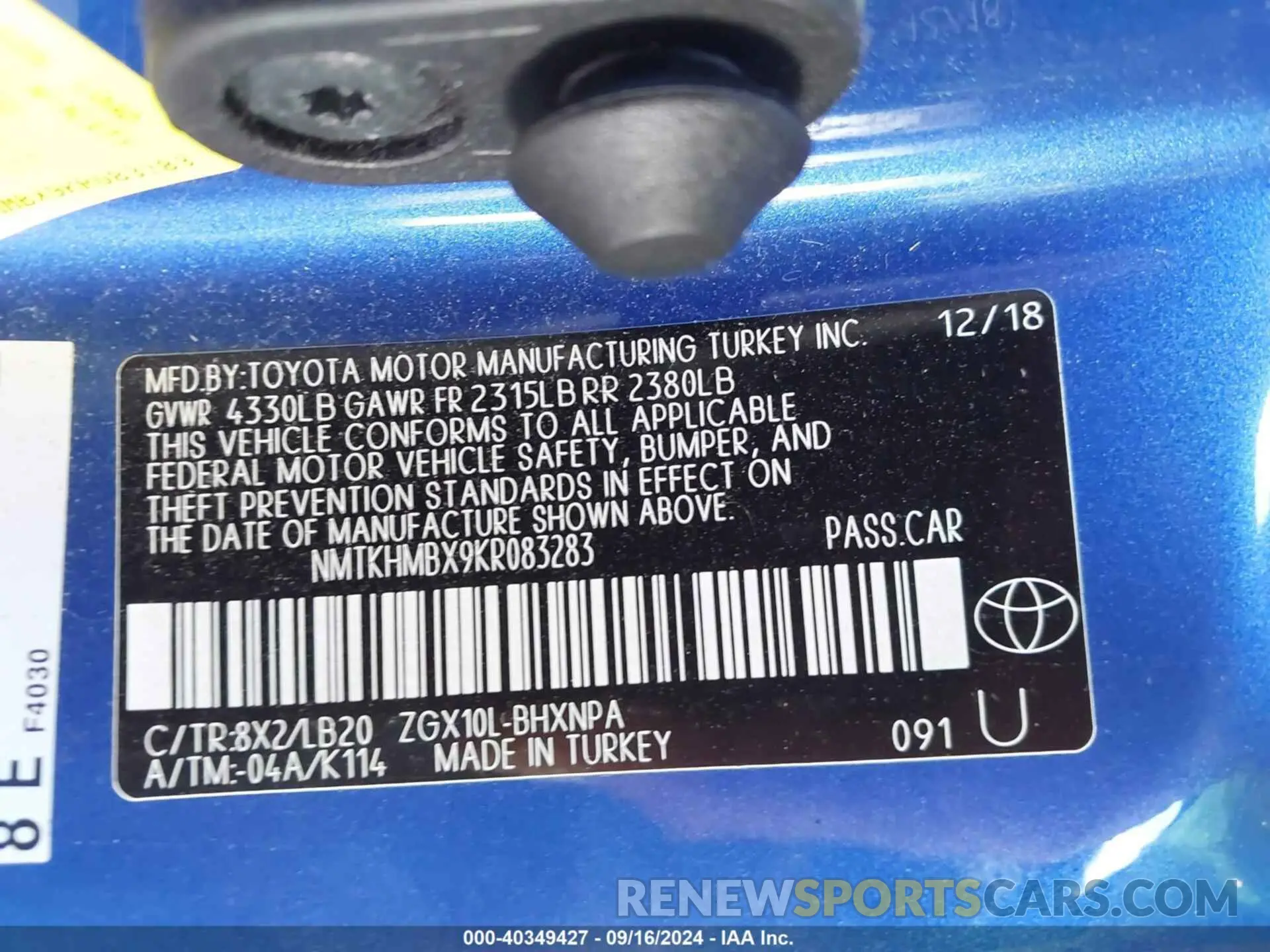 9 Photograph of a damaged car NMTKHMBX9KR083283 TOYOTA C-HR 2019